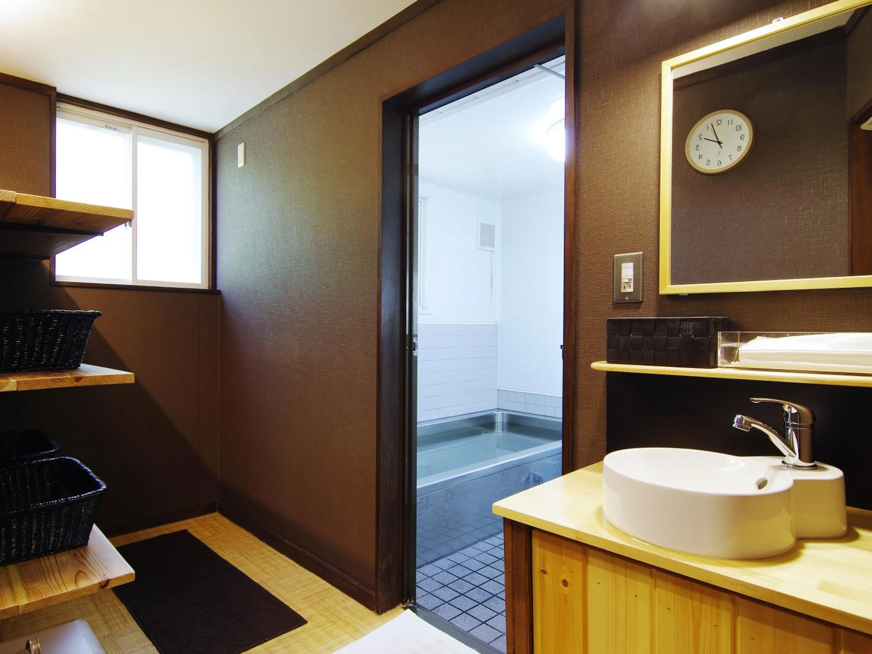 Shower in Hakuba Goryu Pension Kurumi