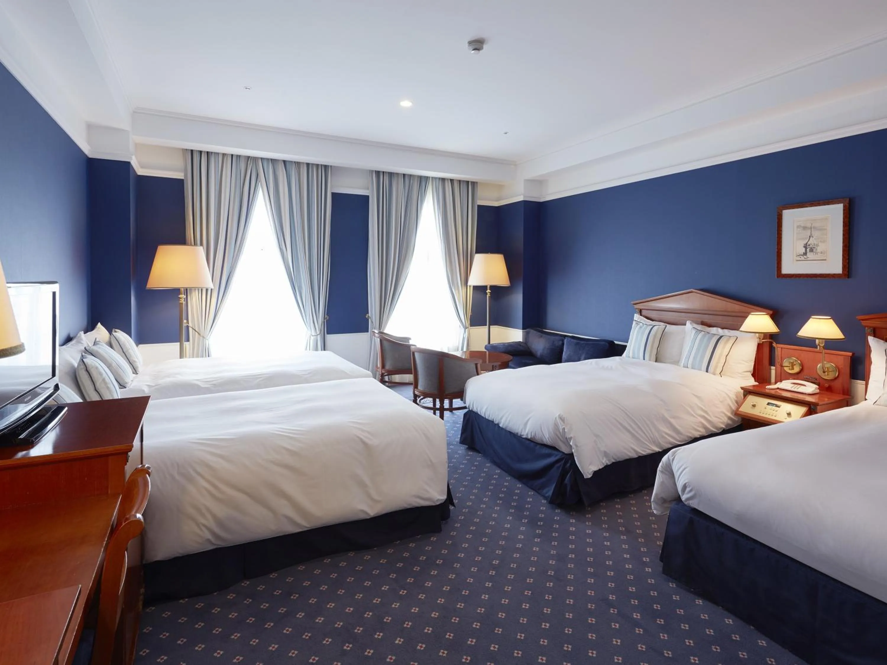 Photo of the whole room, Bed in Hotel Amsterdam Huis Ten Bosch