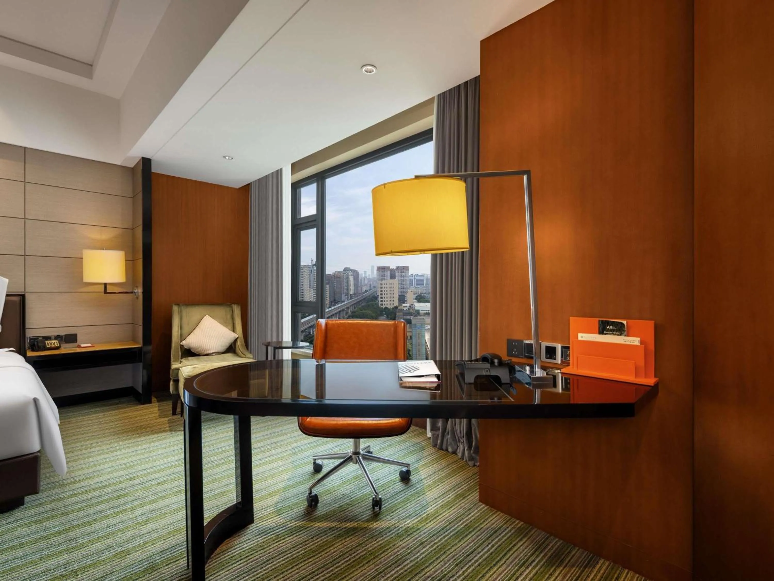 Bedroom, Bed in Pullman Dongguan Changan