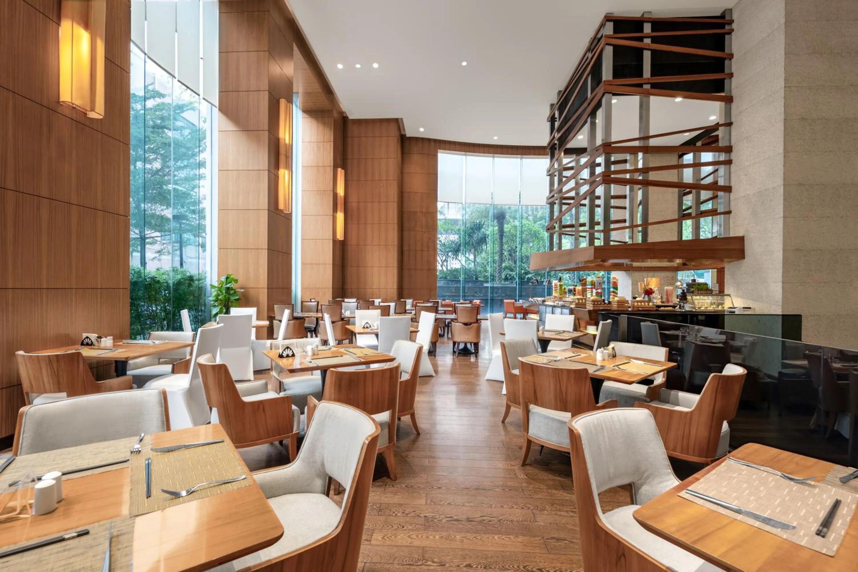 Restaurant/places to eat in Pullman Dongguan Changan