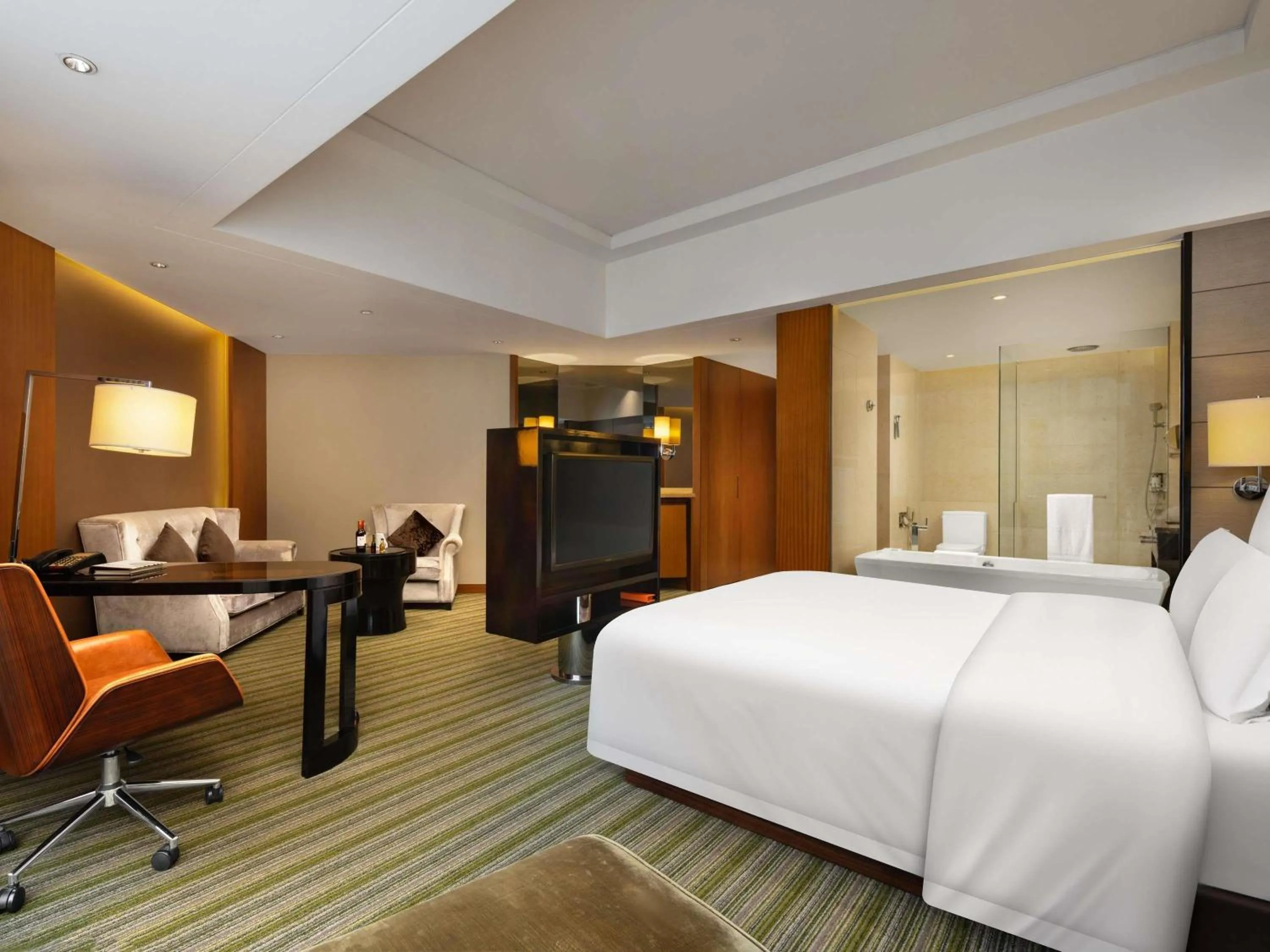 Bedroom, Bed in Pullman Dongguan Changan