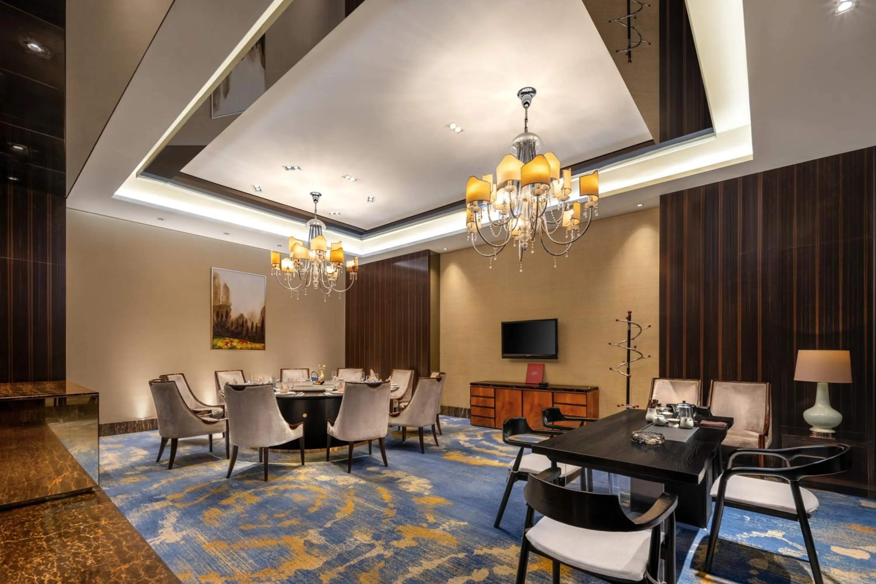 Restaurant/places to eat in Pullman Dongguan Changan