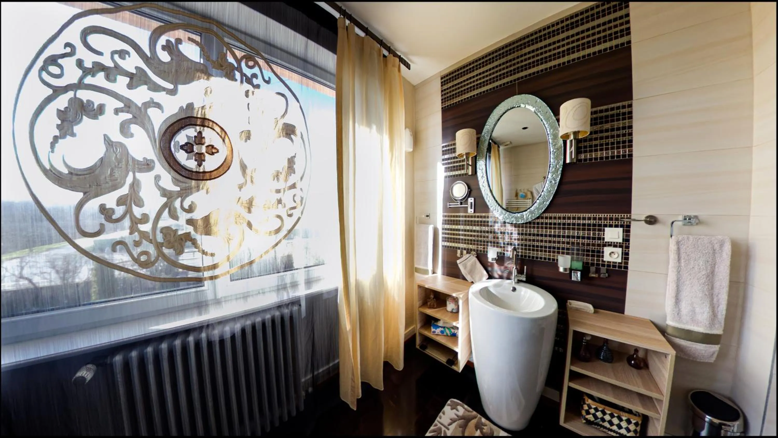 Bathroom in B&B "Villa Fink"