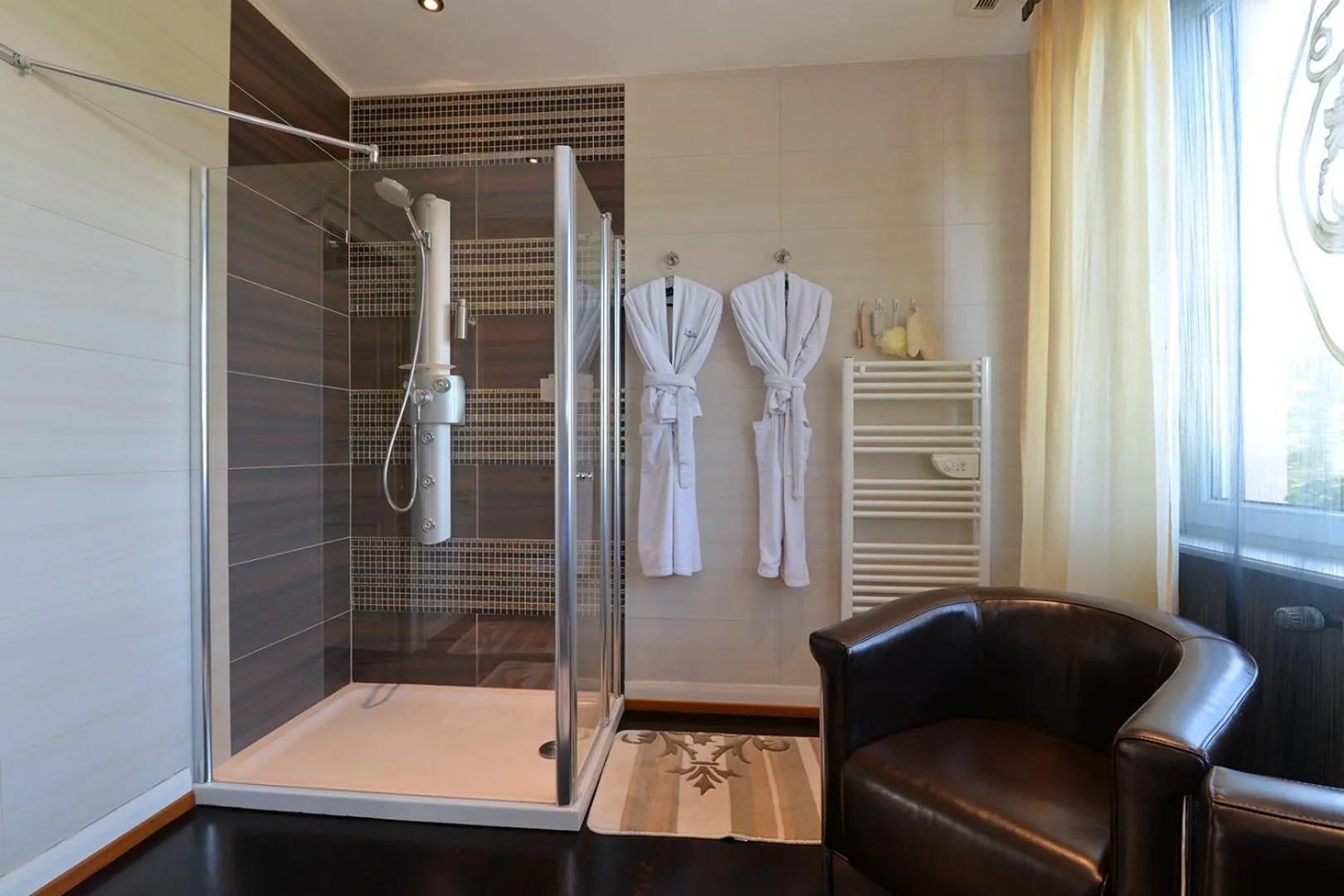 Bathroom in B&B "Villa Fink"