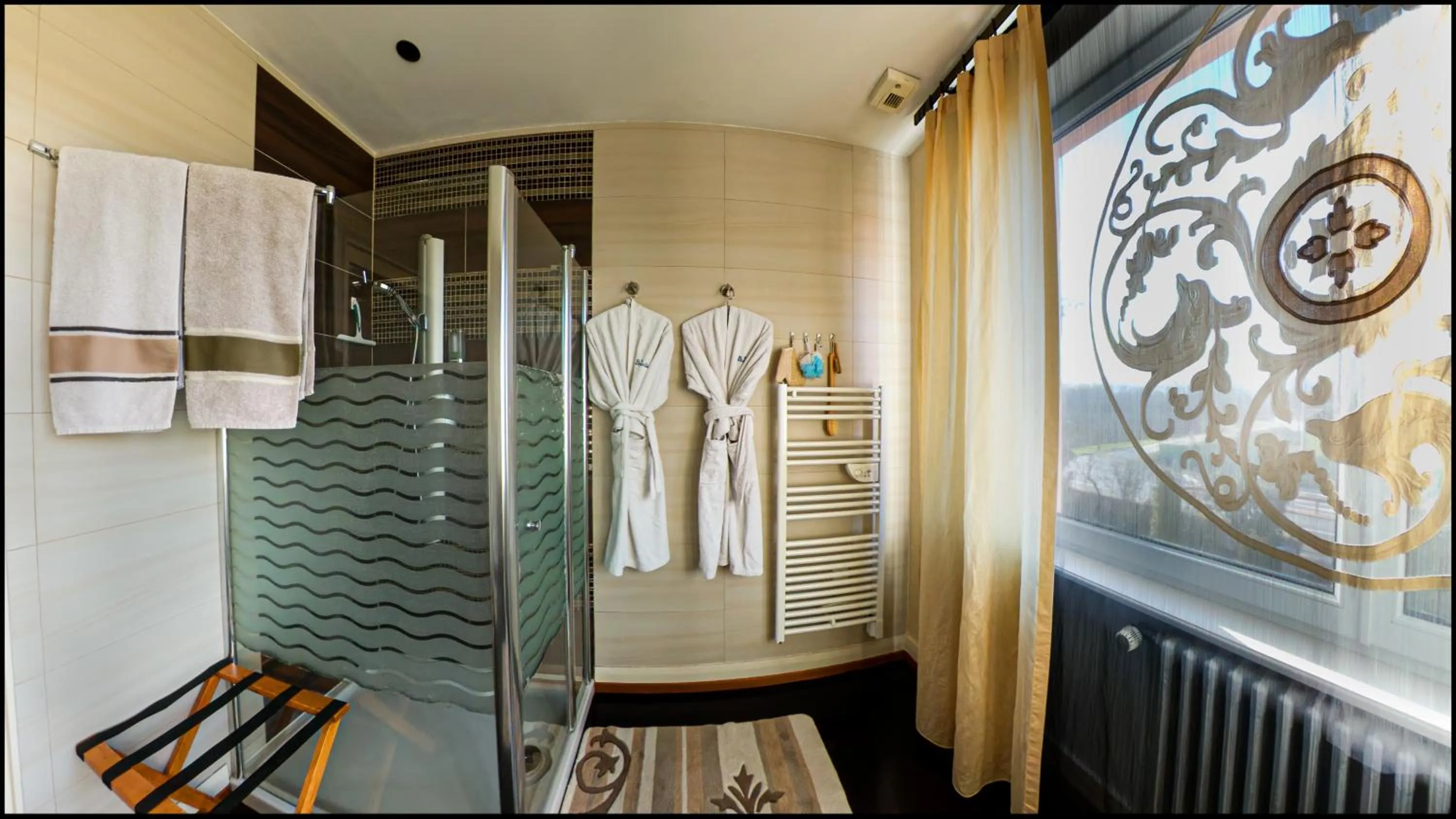 Bathroom in B&B "Villa Fink"