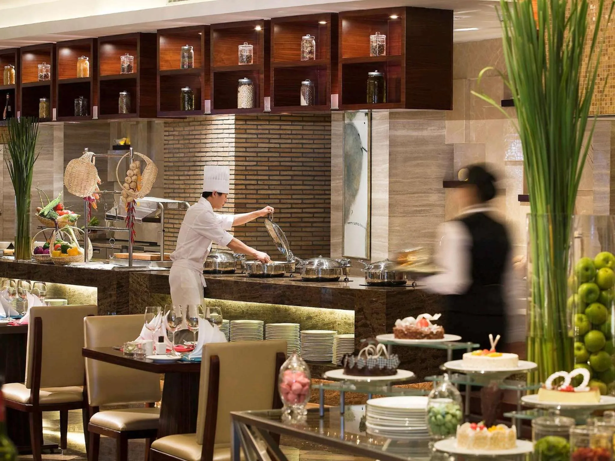 Restaurant/Places to Eat in Sofitel Wanda Ningbo