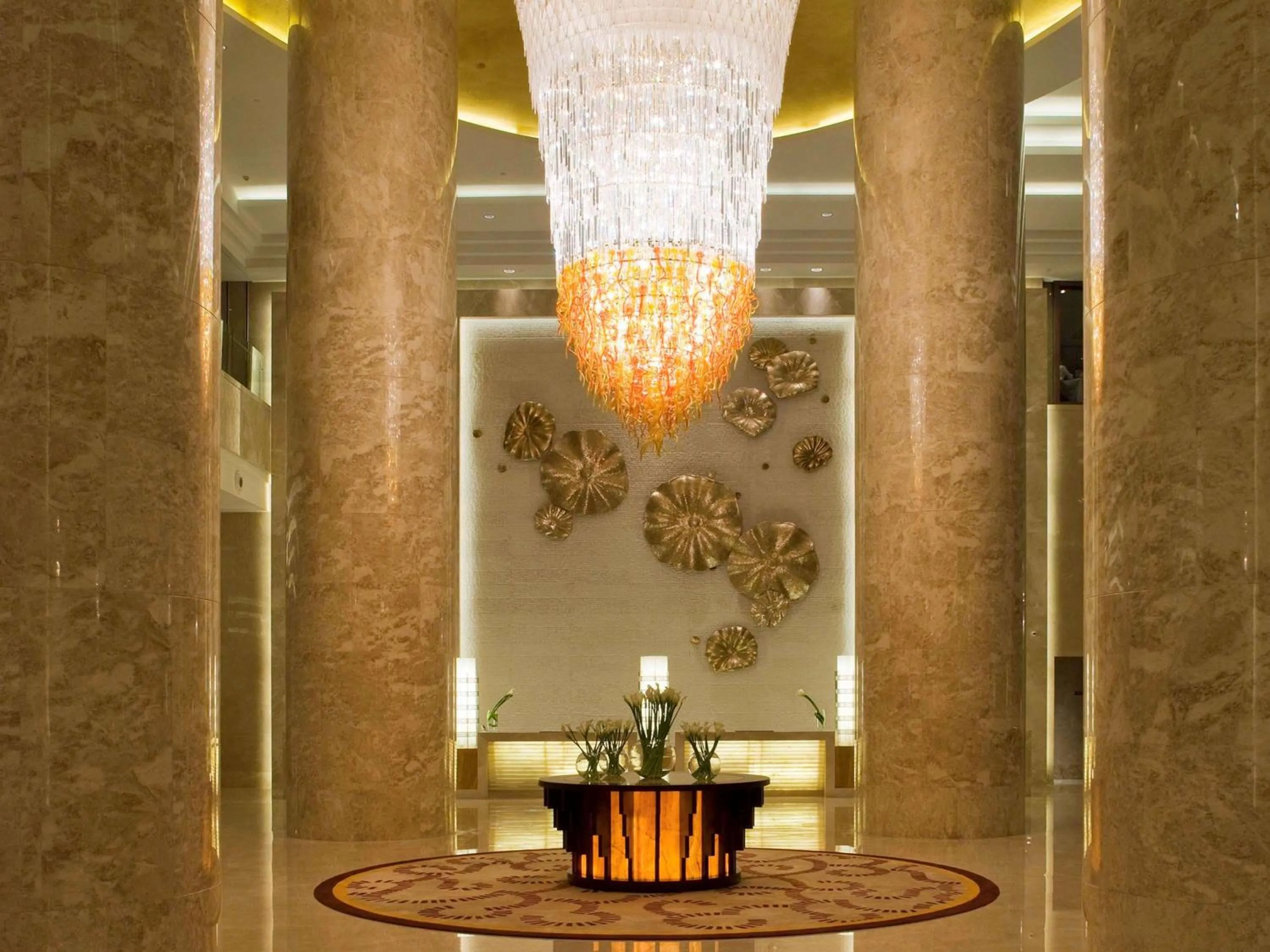 Spa and wellness centre/facilities, Lounge/Bar in Sofitel Wanda Ningbo