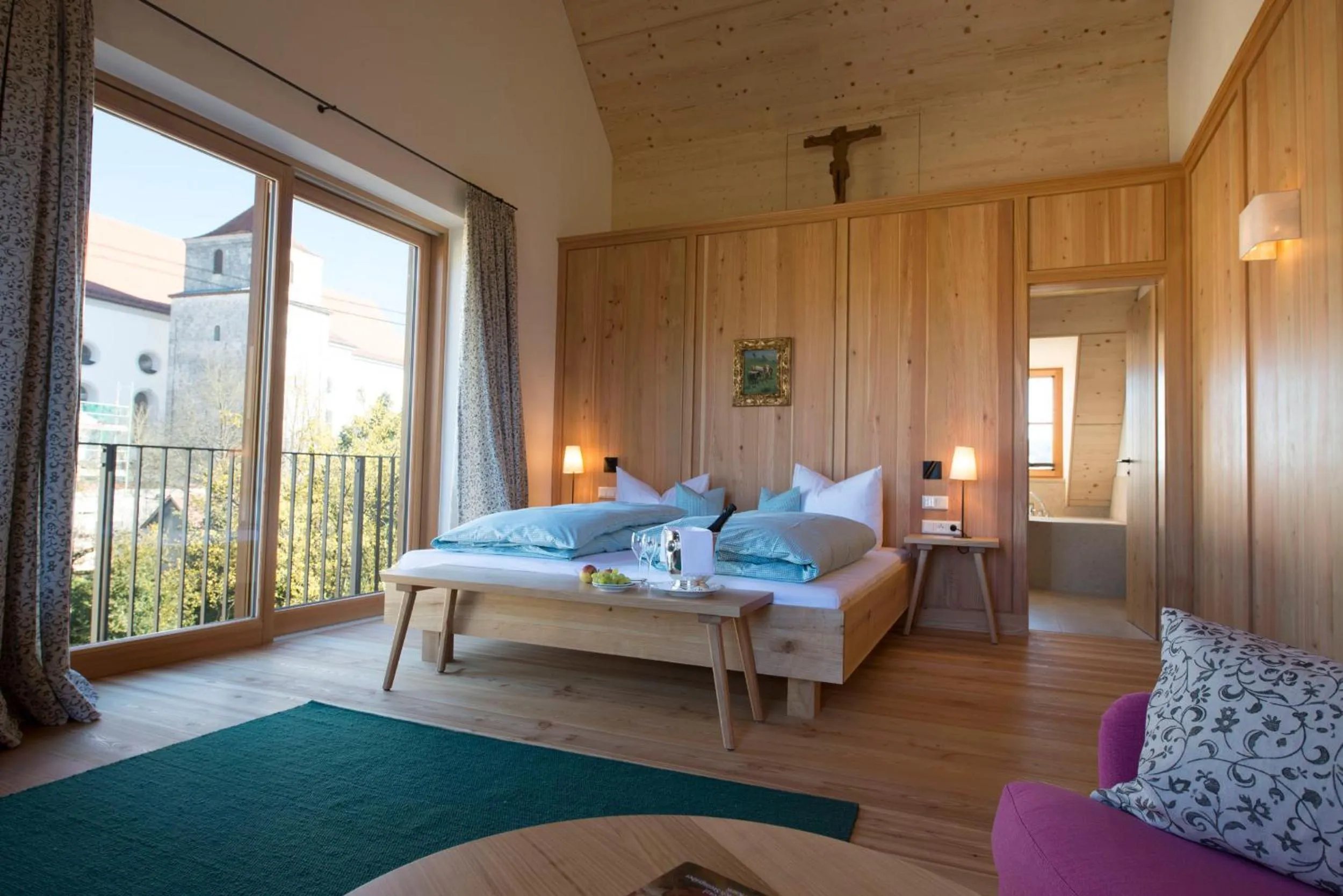 Photo of the whole room, Bed in Romantik Hotel Zum Klosterbräu