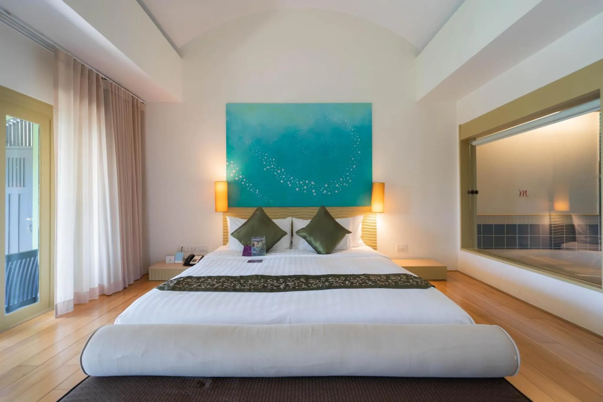 Bed in Mercure Koh Chang Hideaway