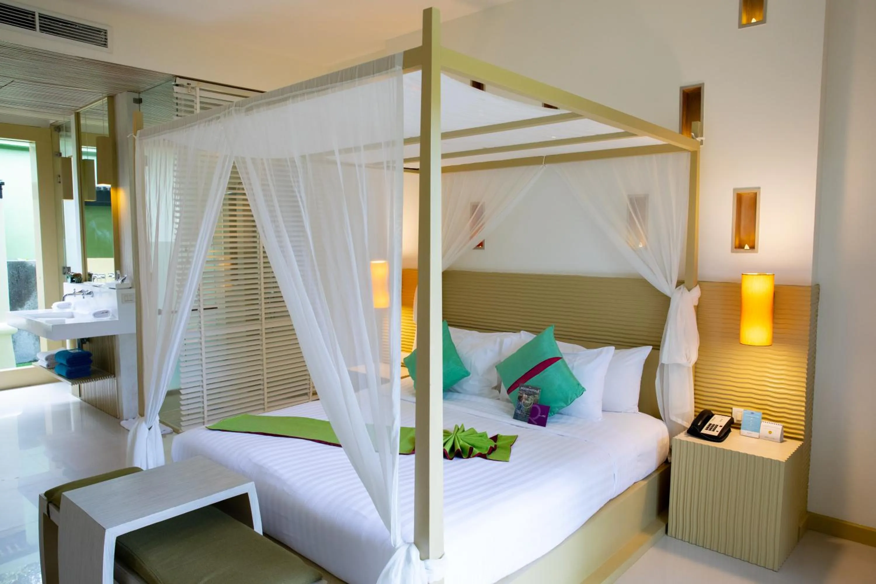 Bed in Mercure Koh Chang Hideaway