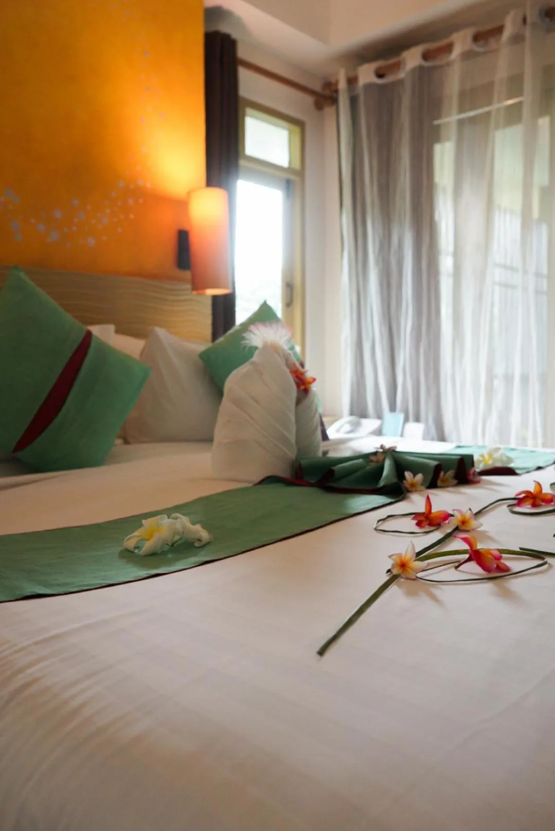 Bed in Mercure Koh Chang Hideaway