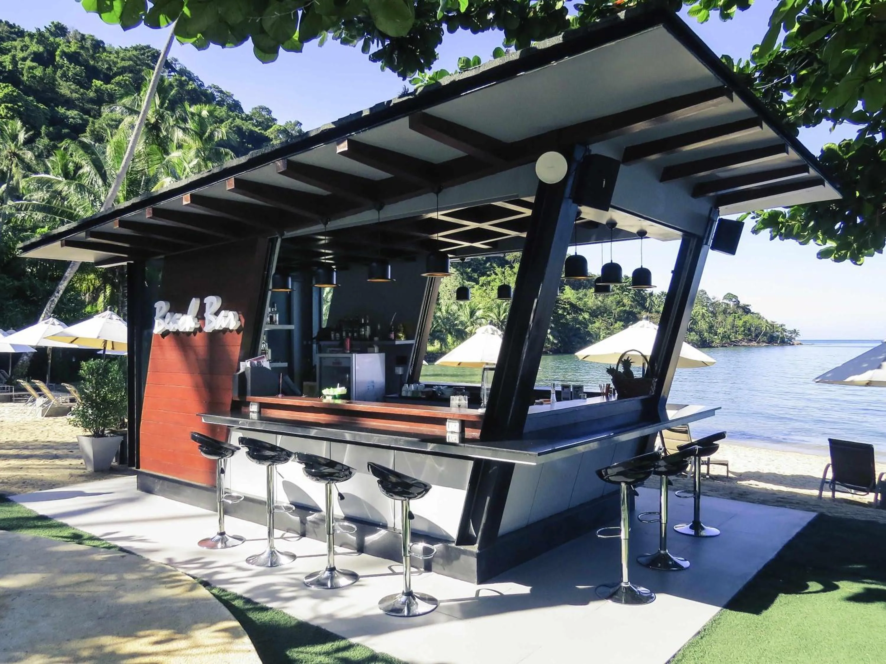 Lounge or bar in Mercure Koh Chang Hideaway