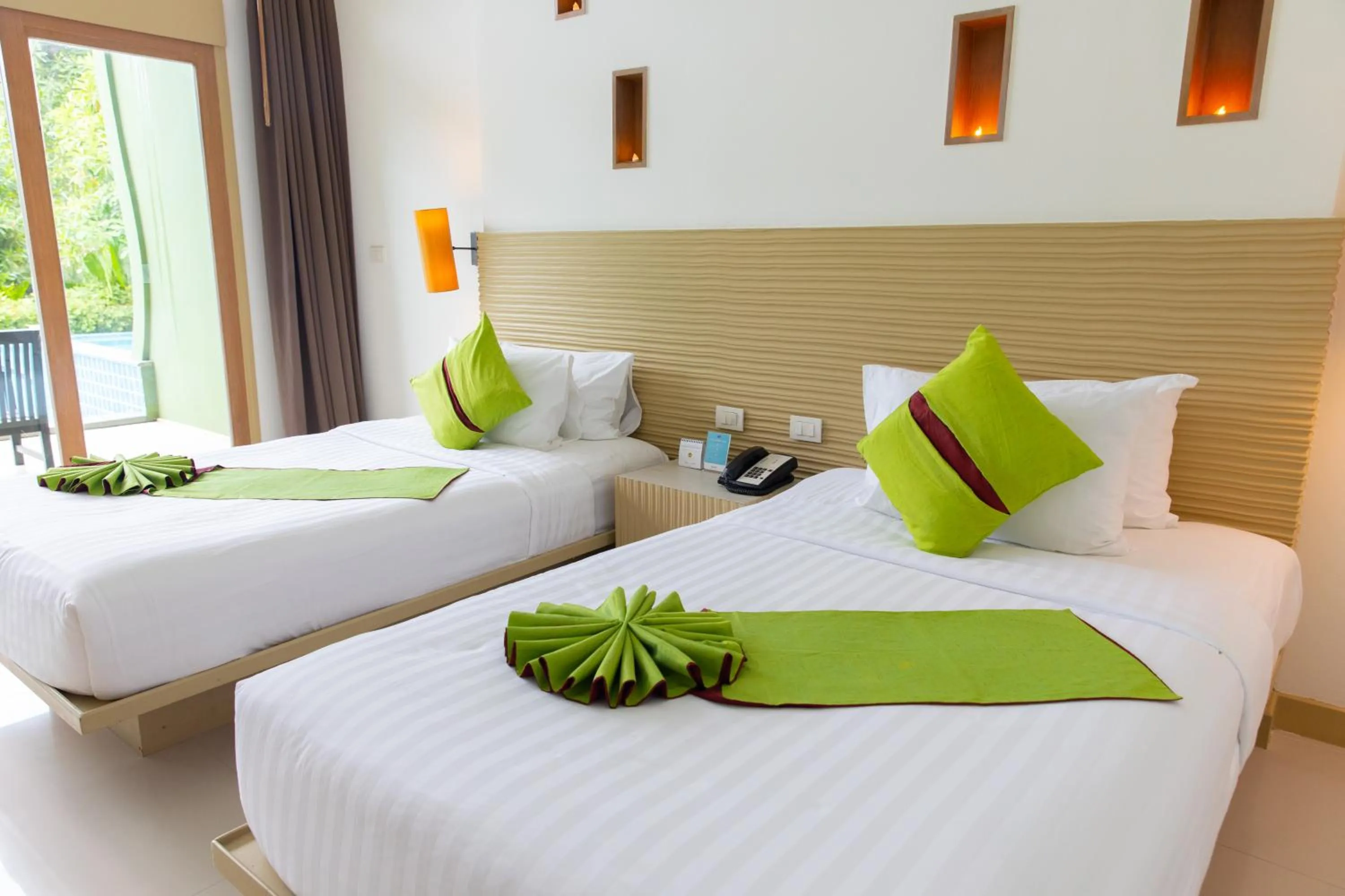 Bed in Mercure Koh Chang Hideaway