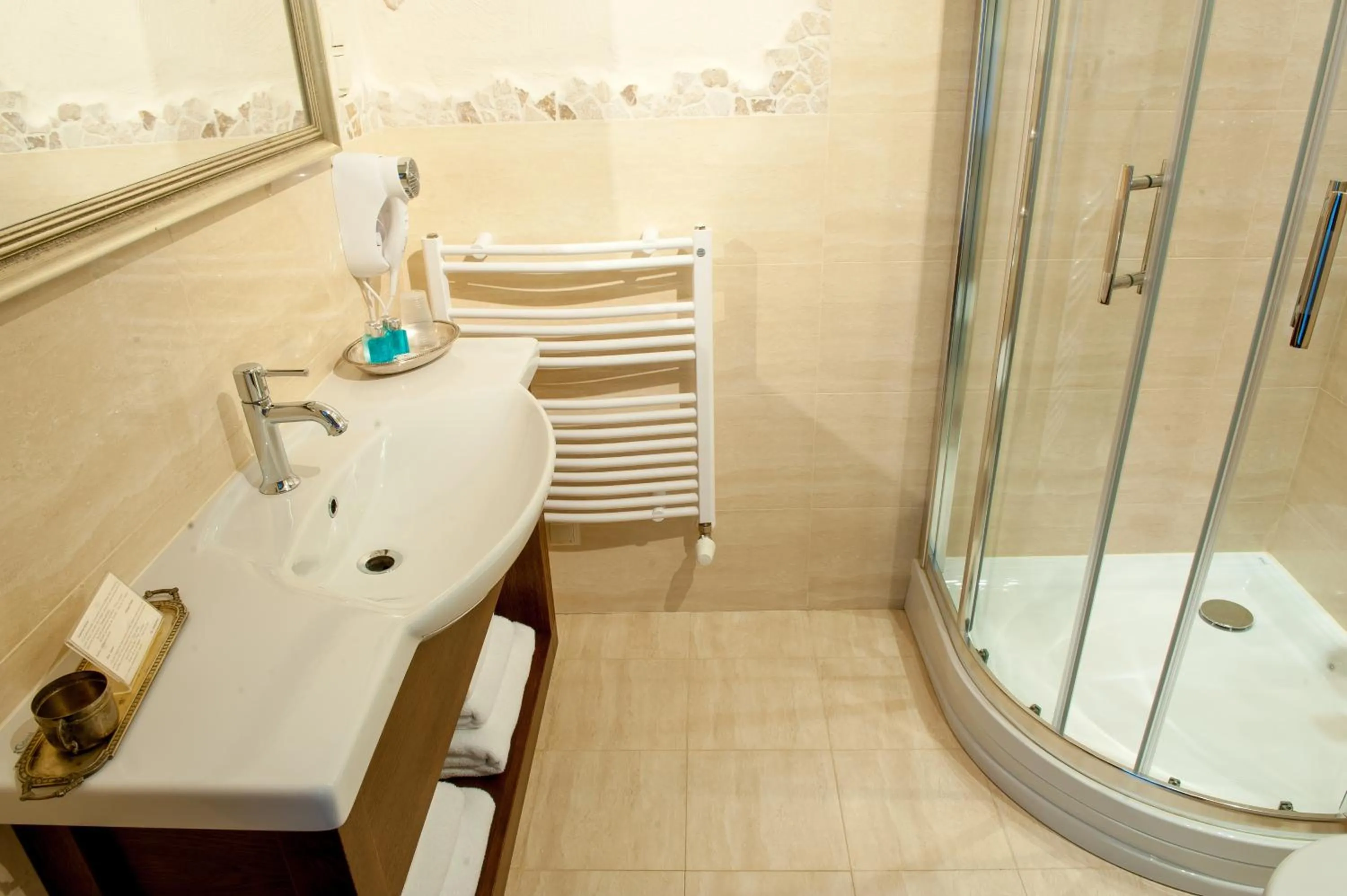 Bathroom in Hotel Lipowy Most