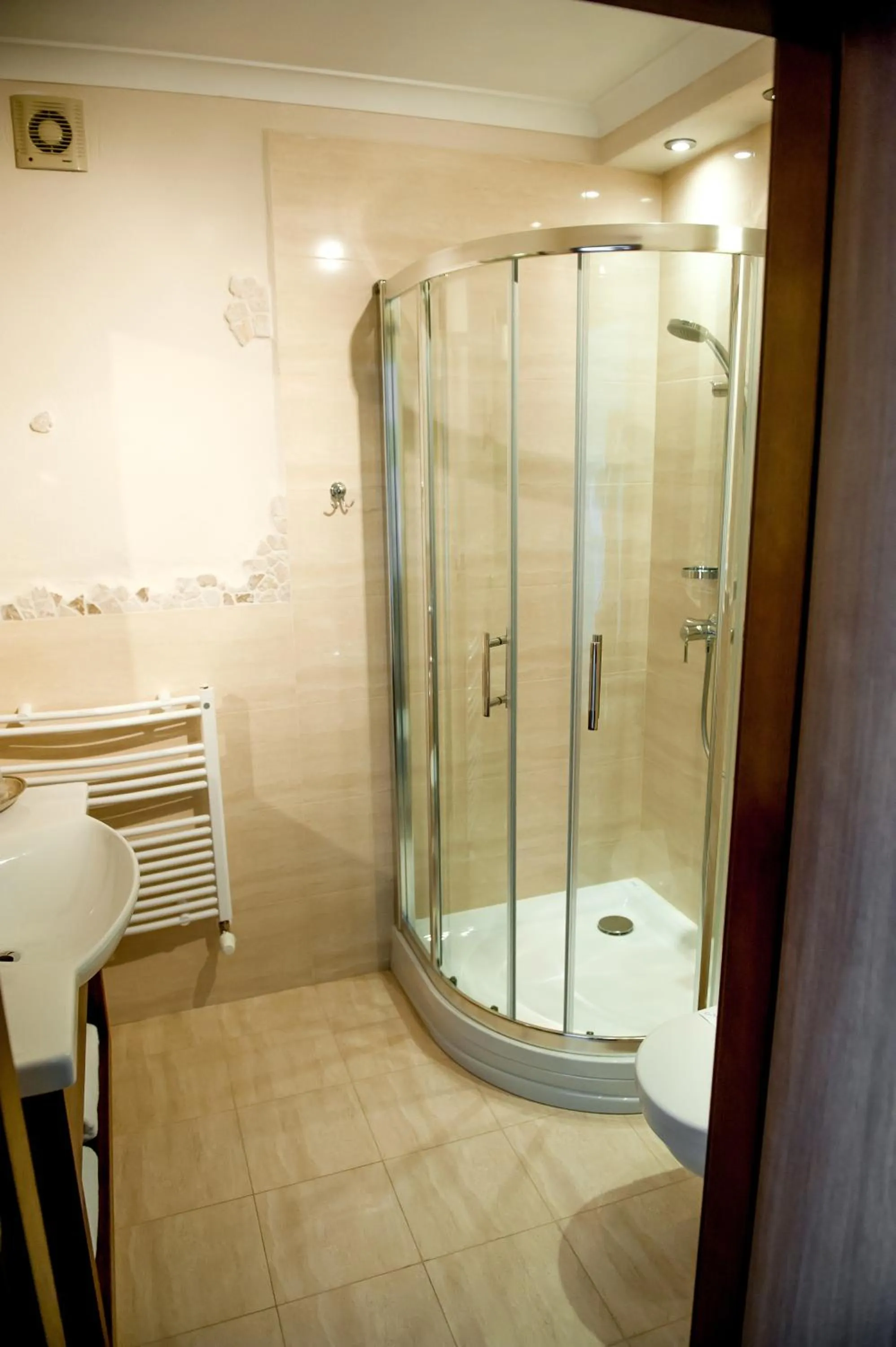 Bathroom in Hotel Lipowy Most