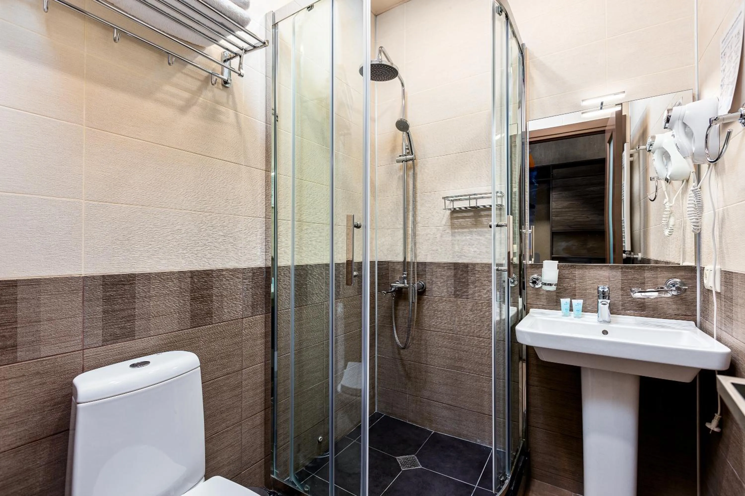 Bathroom in Kope Palace