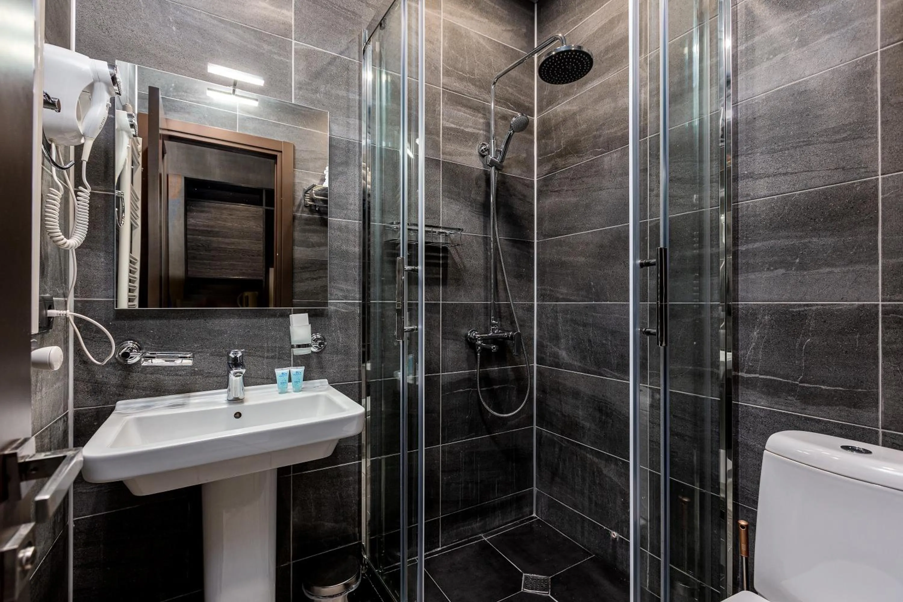 Bathroom in Kope Palace