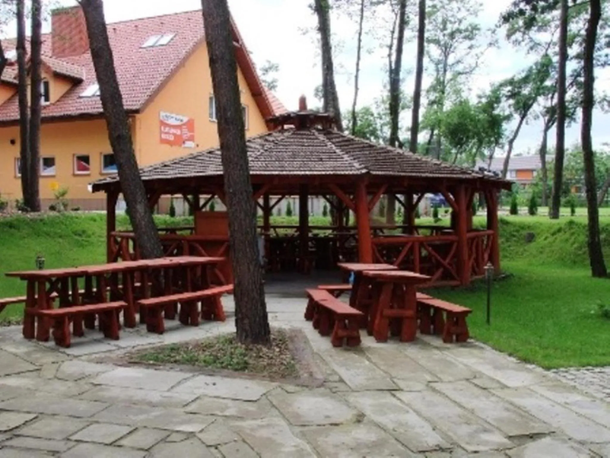 Restaurant/places to eat in Hotel LUKA