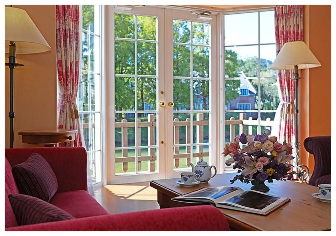 Living room in Forest Villa Huis Ten Bosch