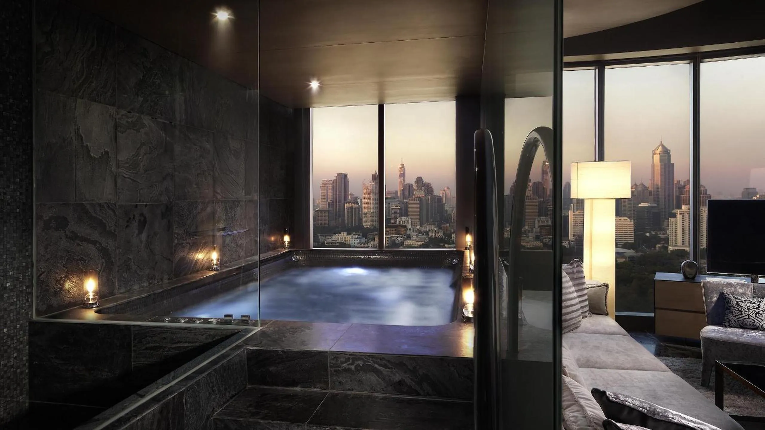 Photo of the whole room in SO/ Bangkok