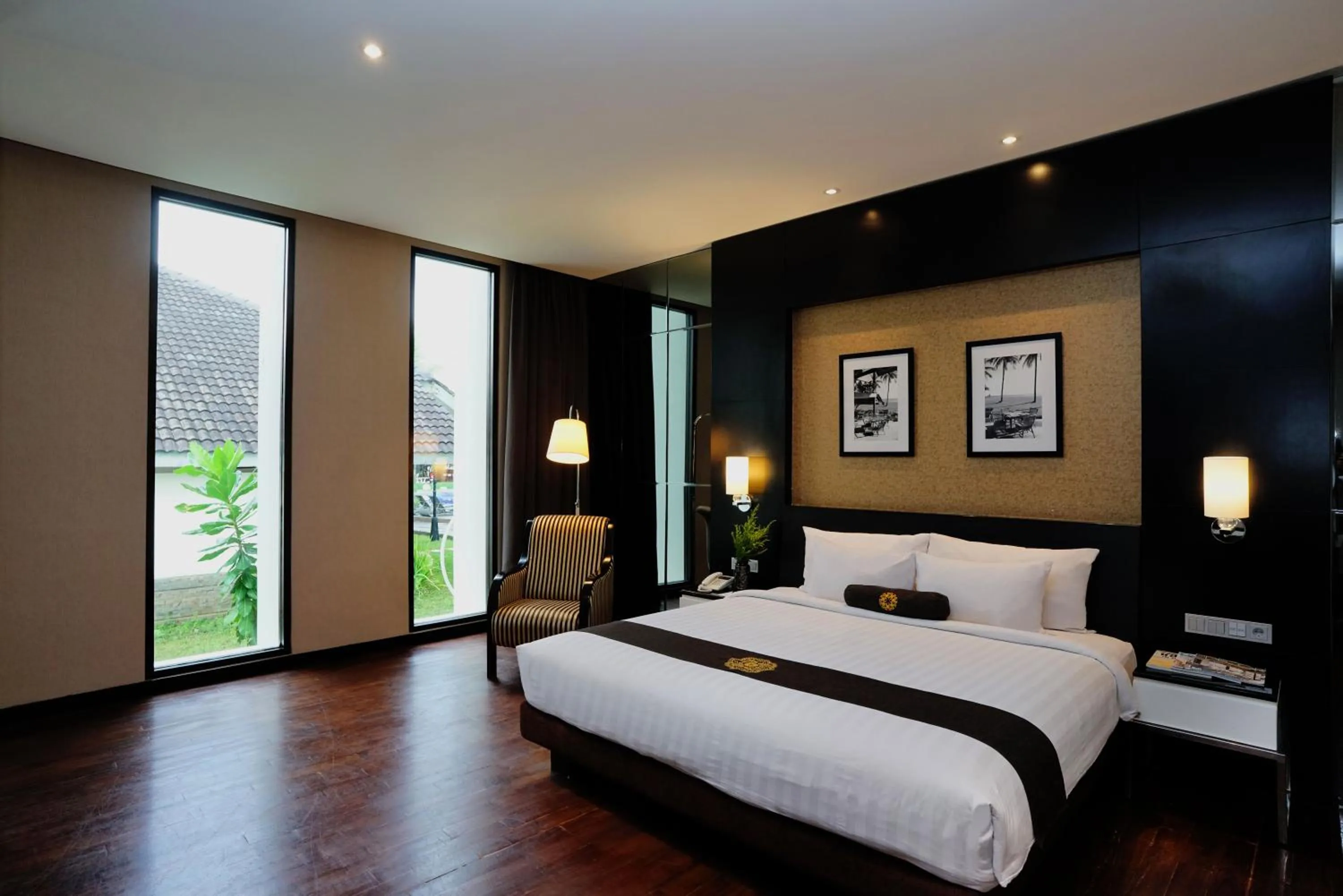 Bed in Java Heritage Hotel Purwokerto