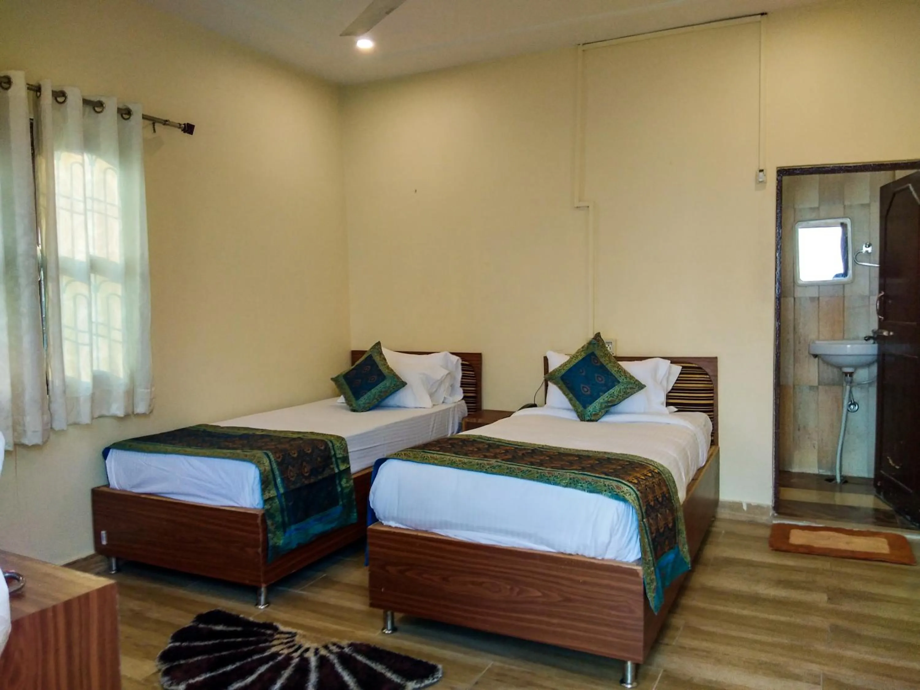 Bed in Dwivedi Hotels Palace On Steps