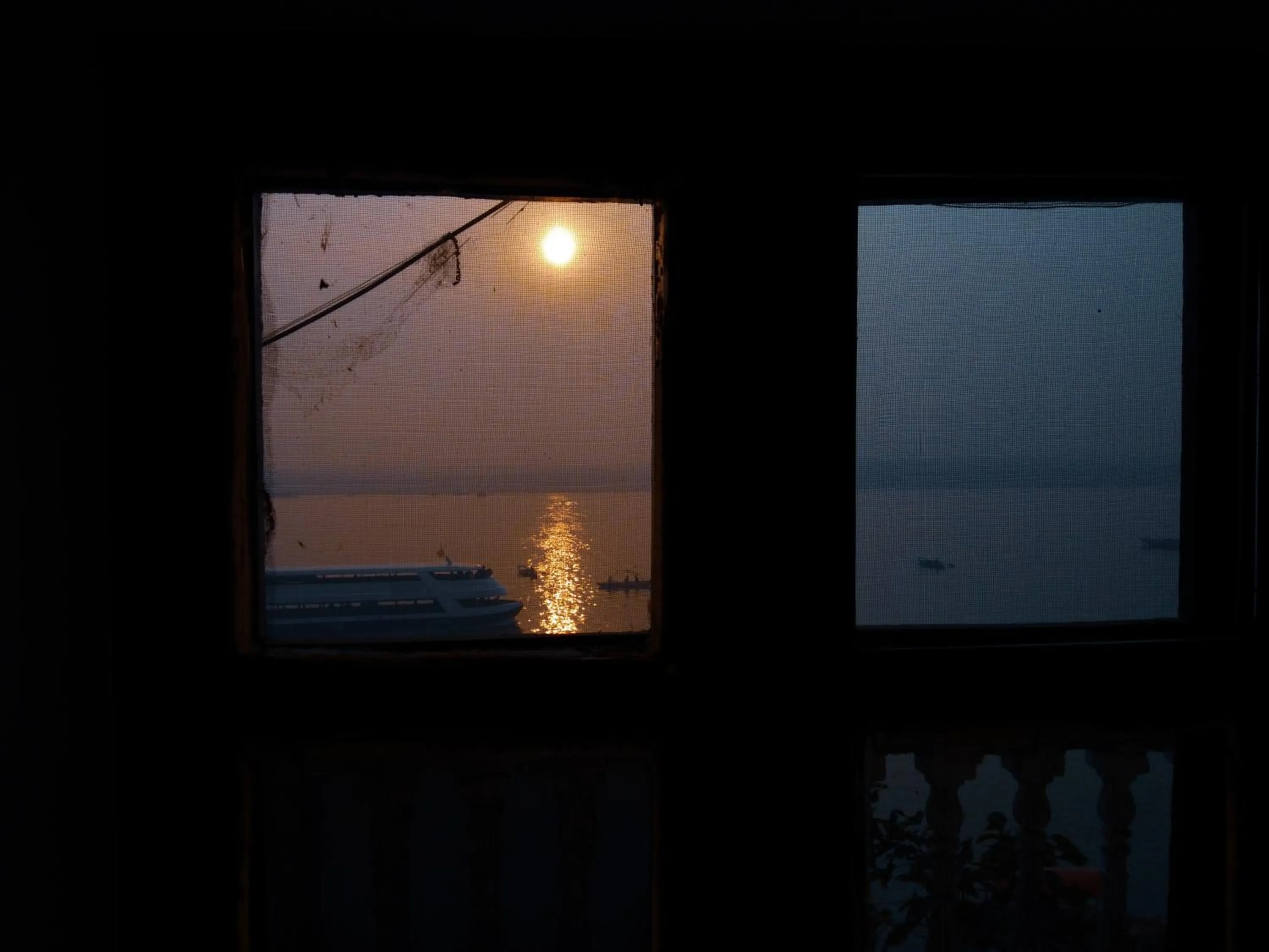 Dwivedi Hotels Palace On Steps