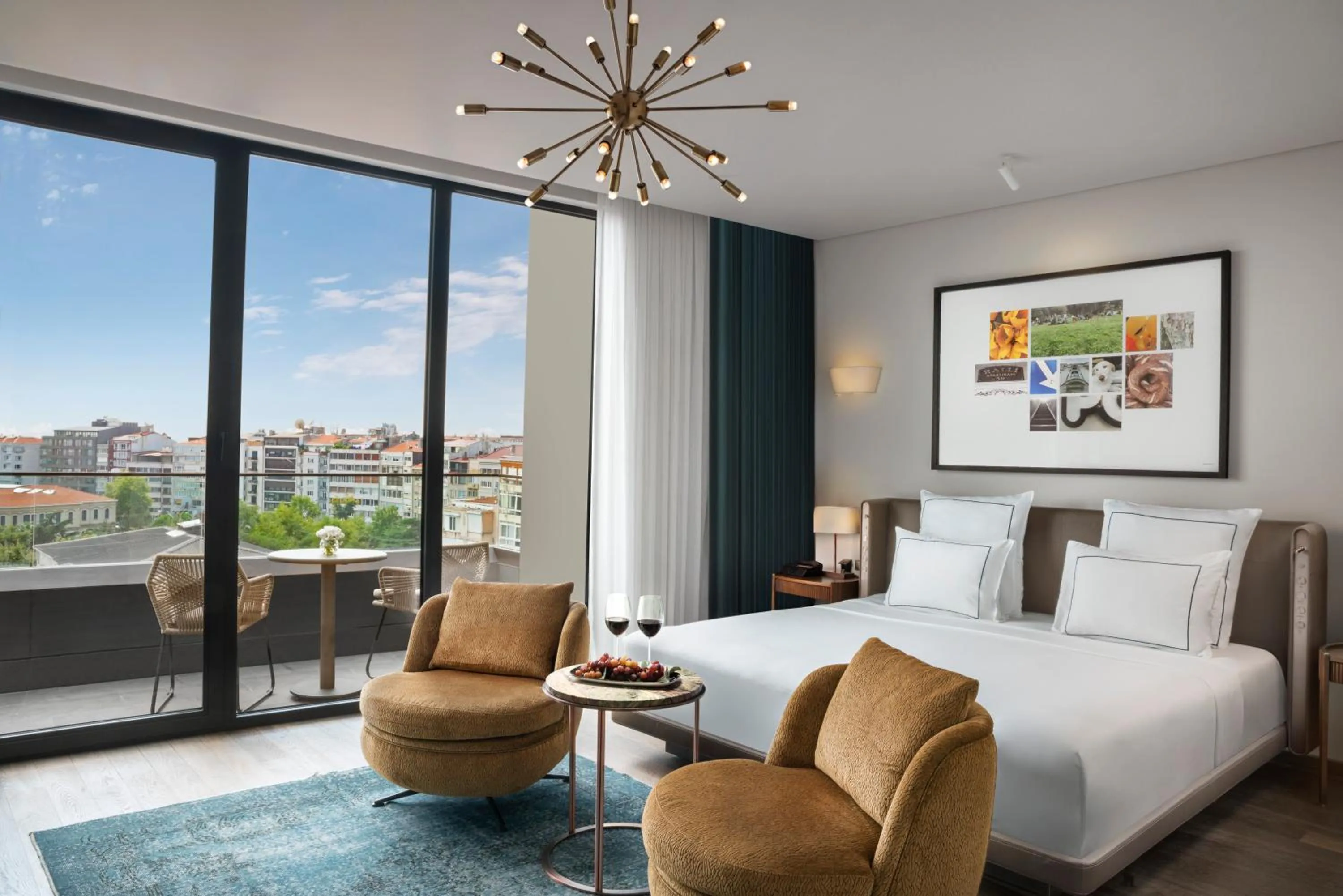 Photo of the whole room, Bed in Glens Palas Istanbul Nisantasi