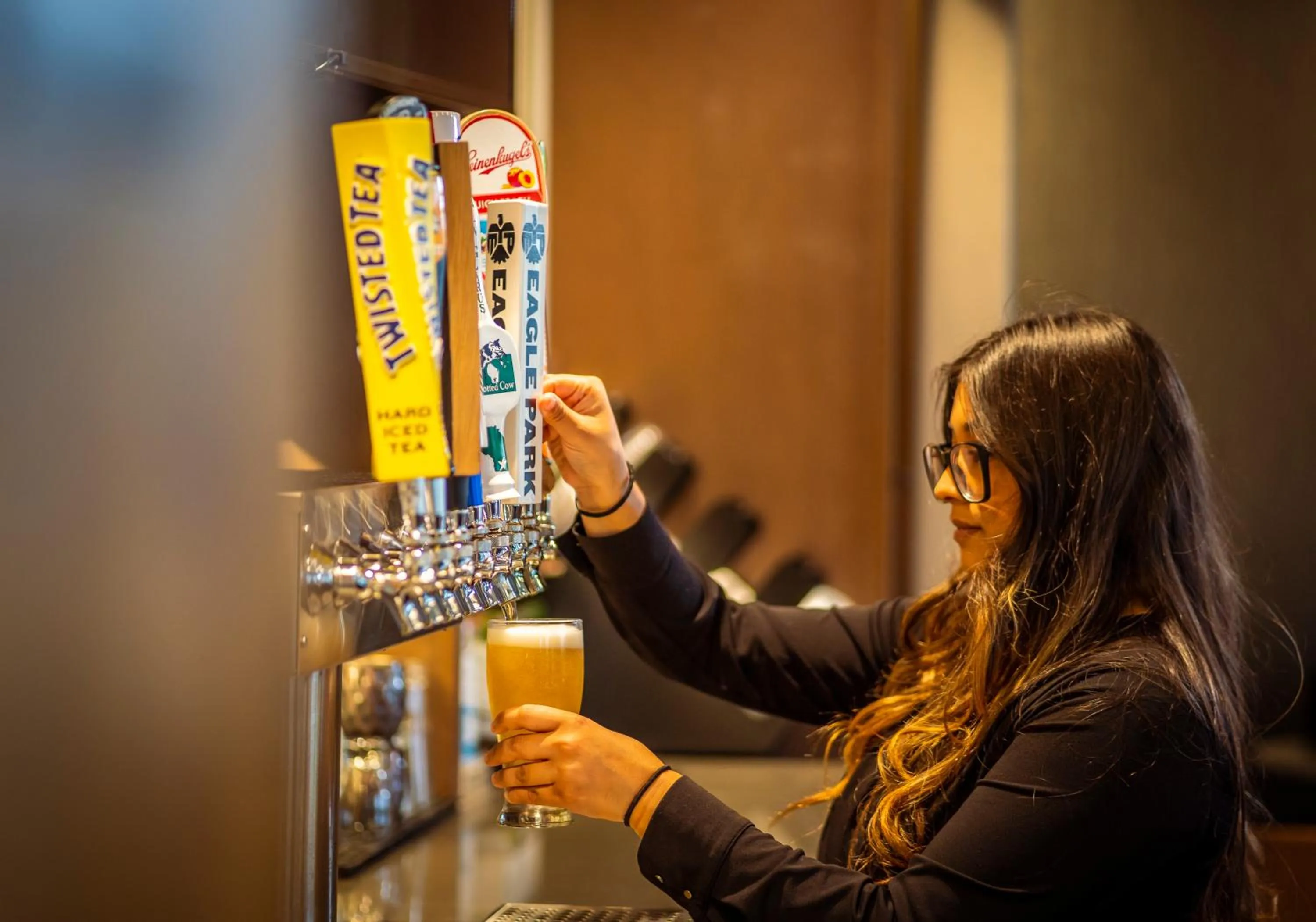 Restaurant/places to eat in Hyatt Place Milwaukee Downtown