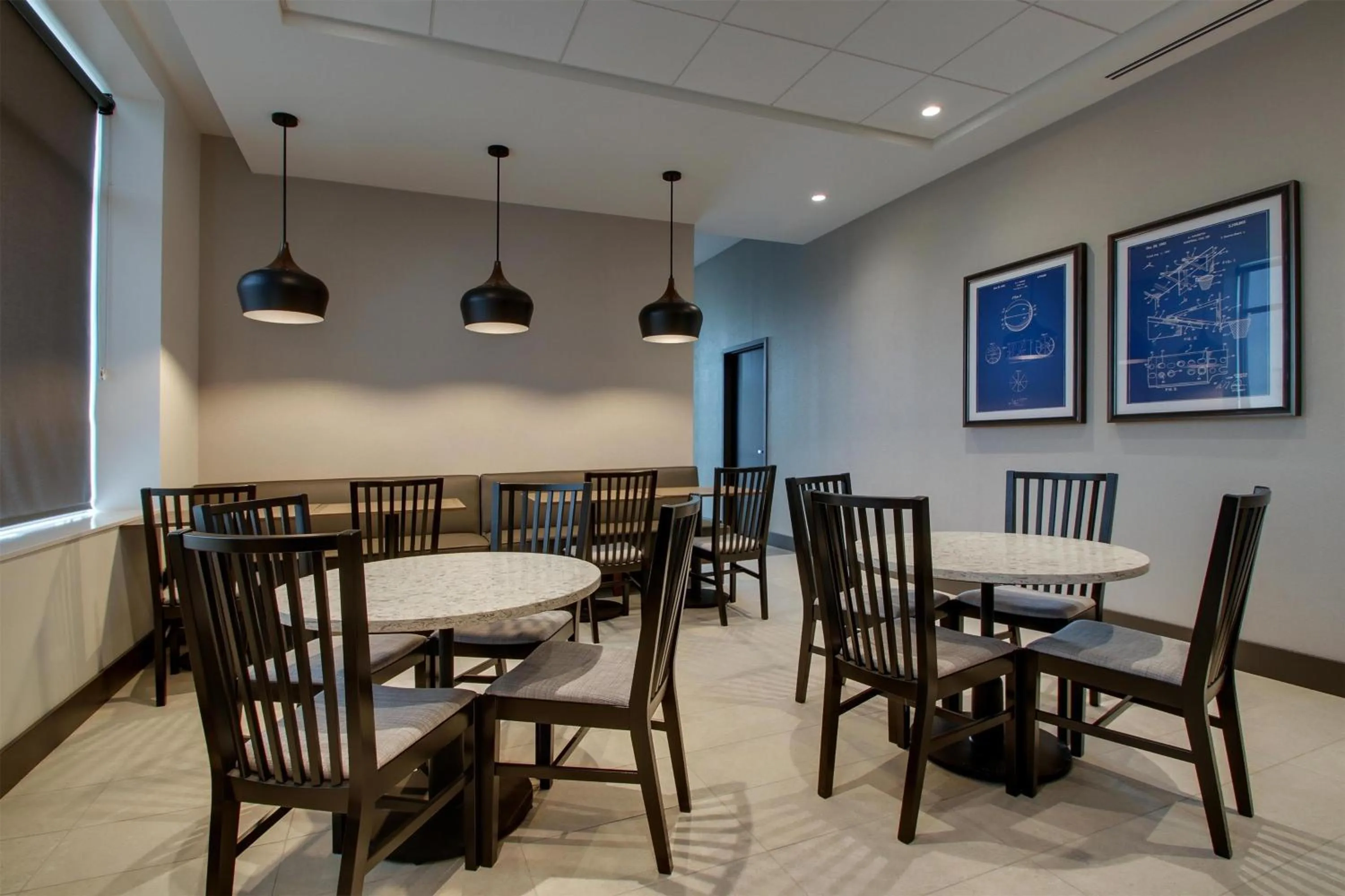 Breakfast in Hyatt Place Milwaukee Downtown