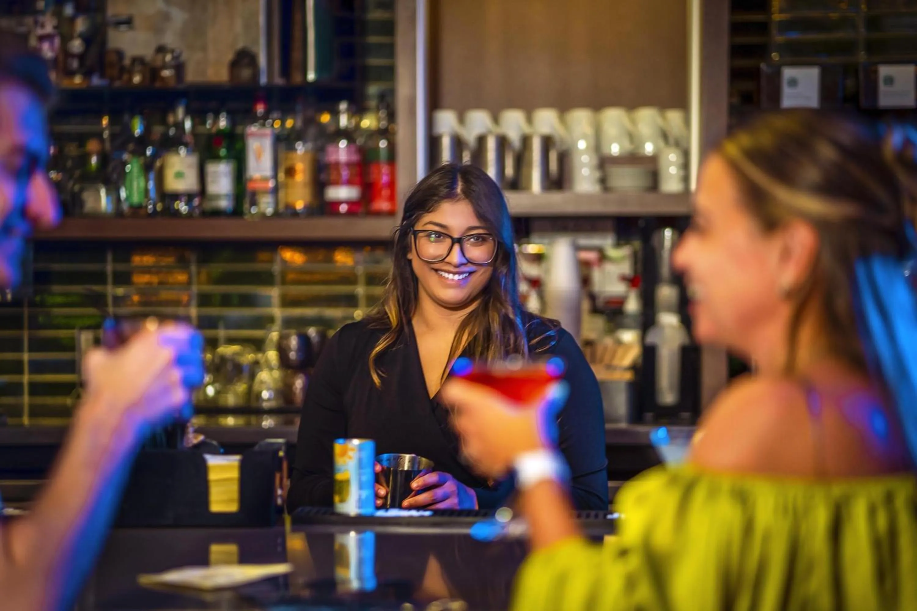 Lounge or bar in Hyatt Place Milwaukee Downtown