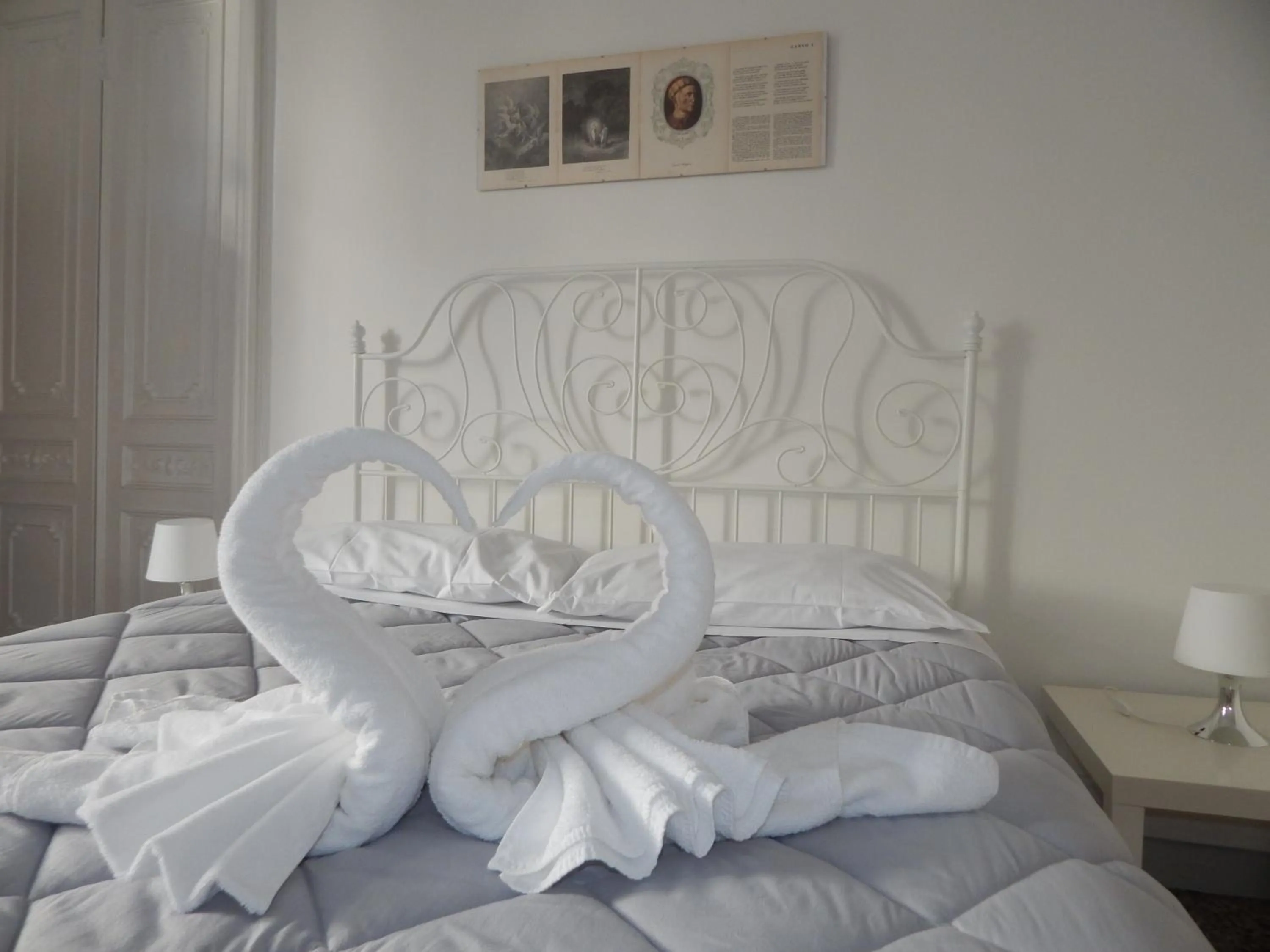 Bed in Guest House Roma