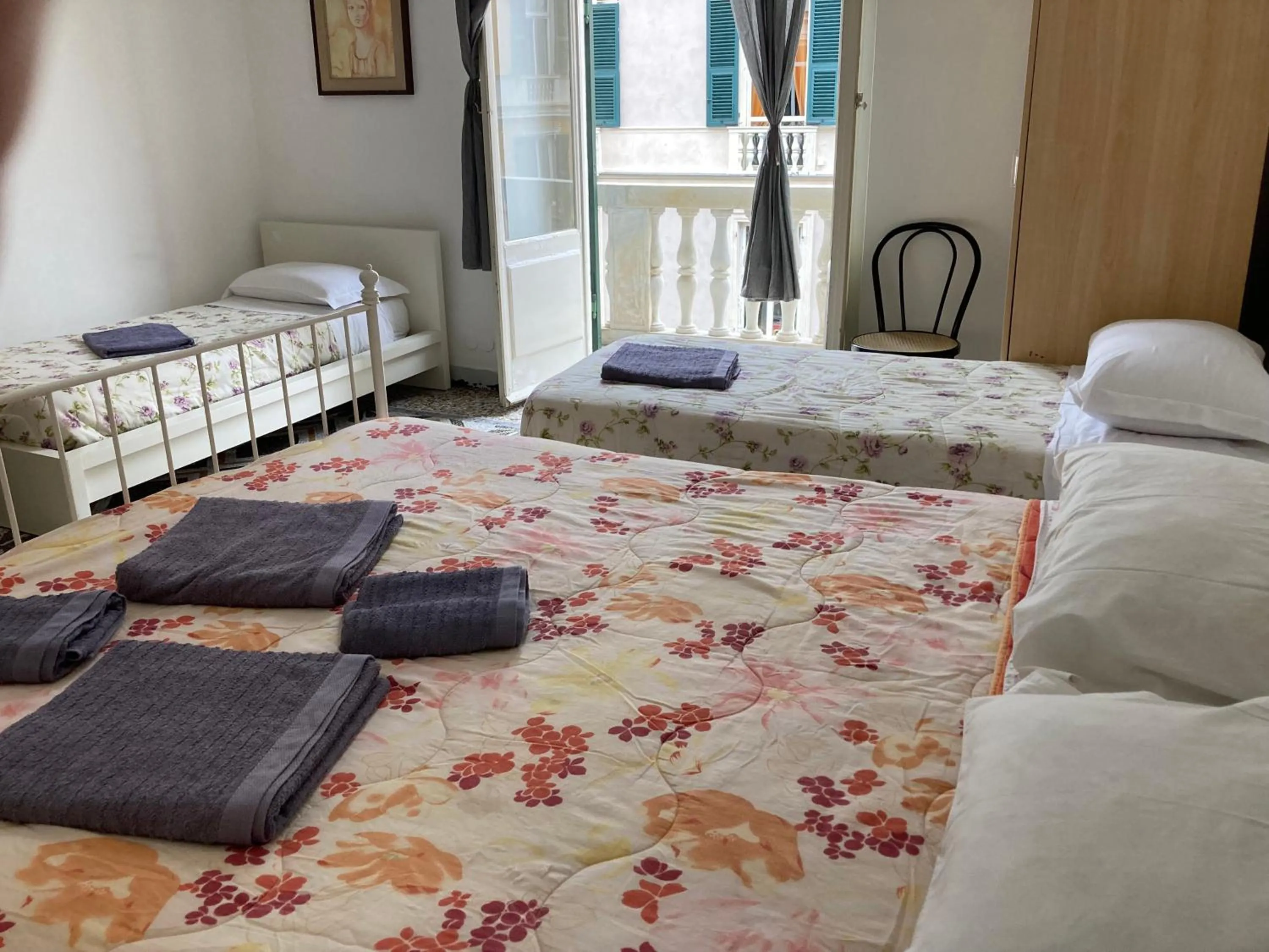 Bed in Guest House Roma