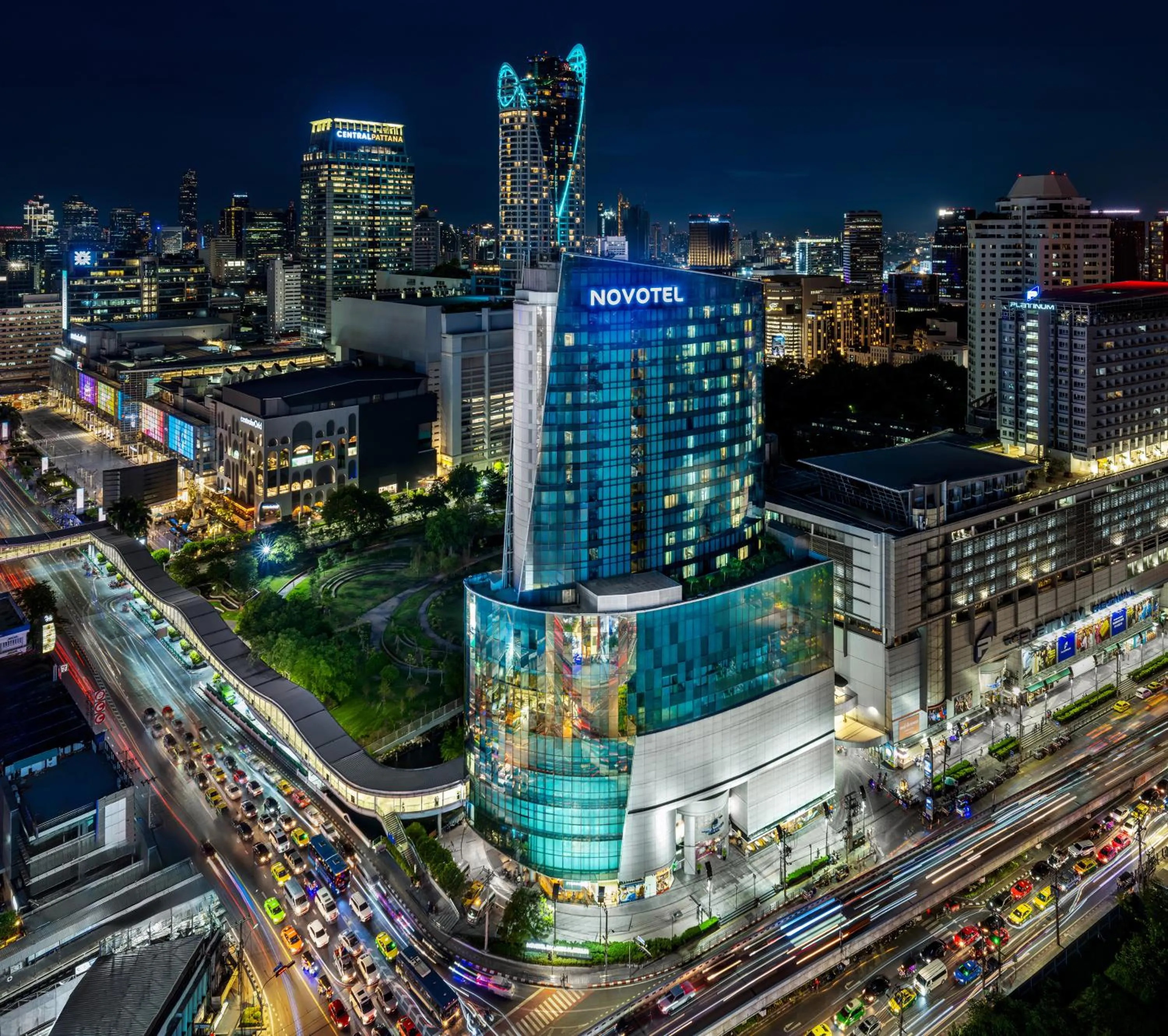 Property building in Novotel Bangkok Platinum Pratunam