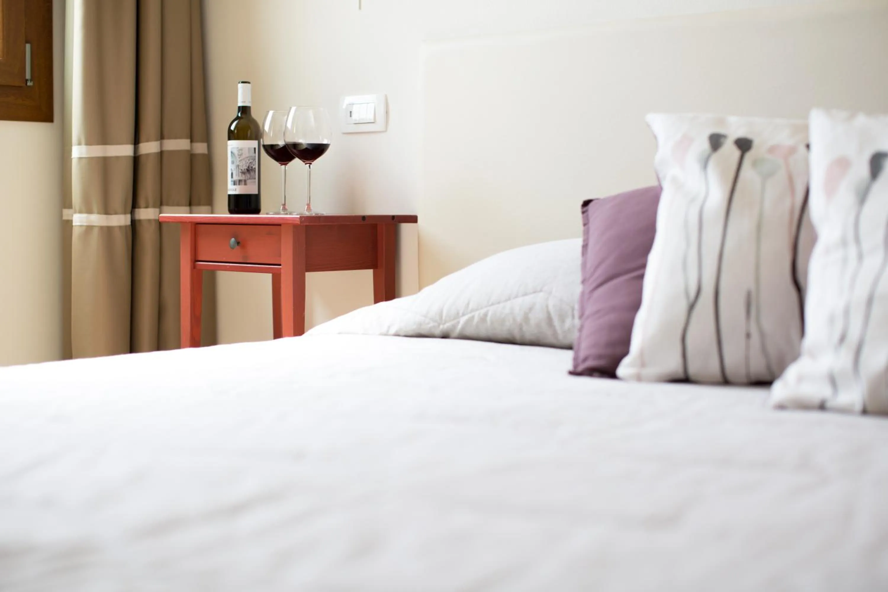 Decorative detail, Bed in Guest House Bella Onda