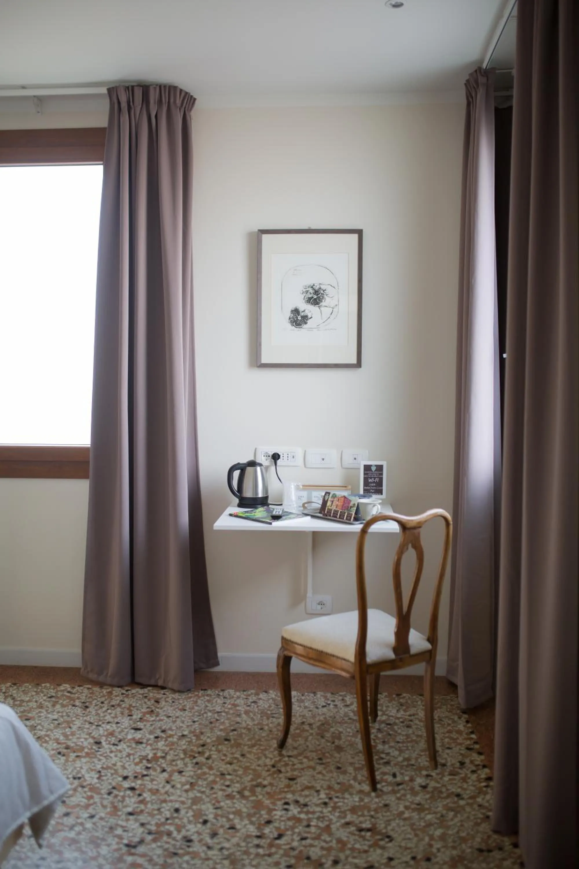 Decorative detail, Bed in Guest House Bella Onda