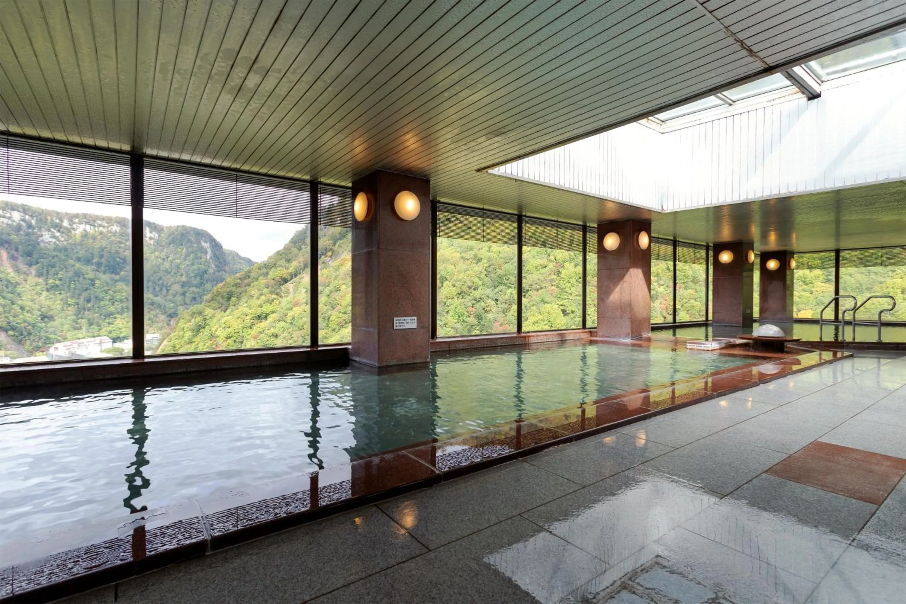 Hot Spring Bath in Choyo Tei