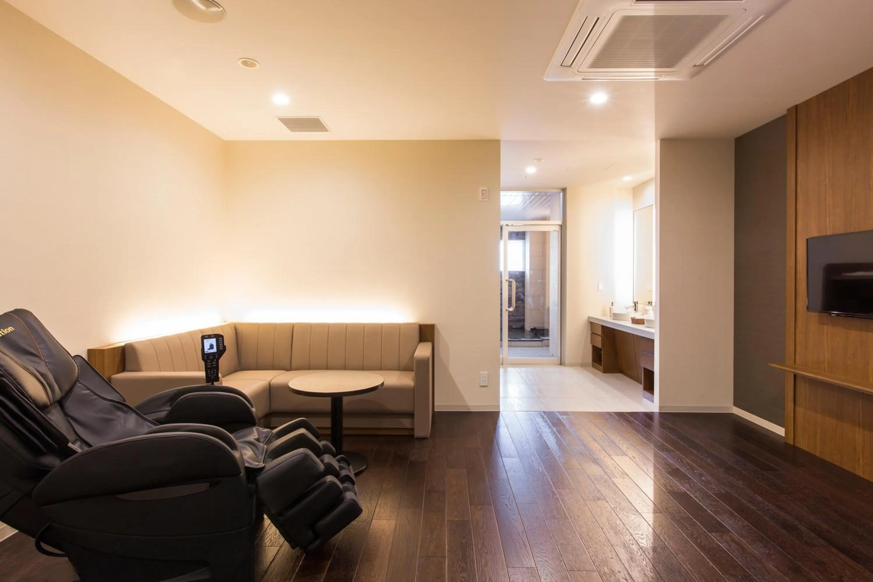 Hot Spring Bath in Takuboku Tei