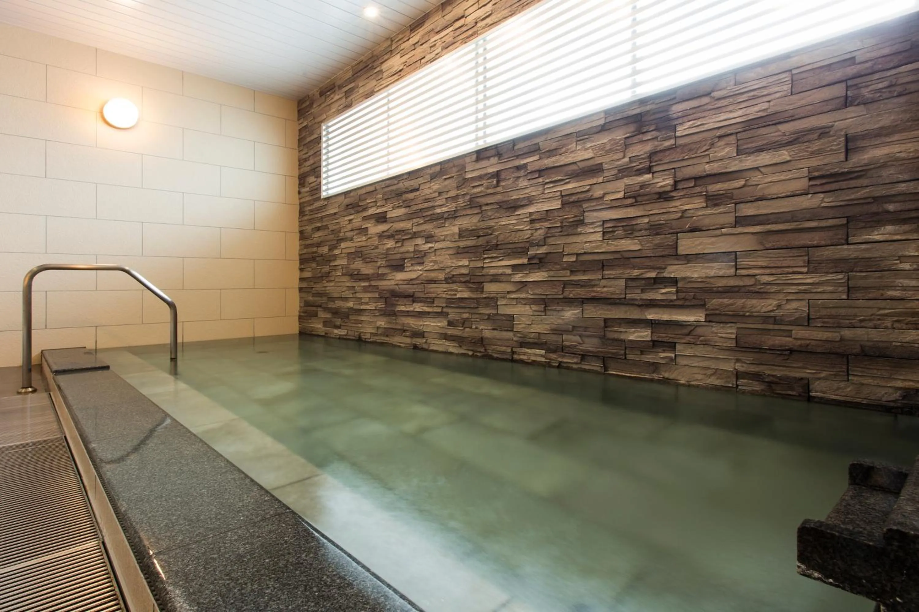 Hot Spring Bath in Takuboku Tei