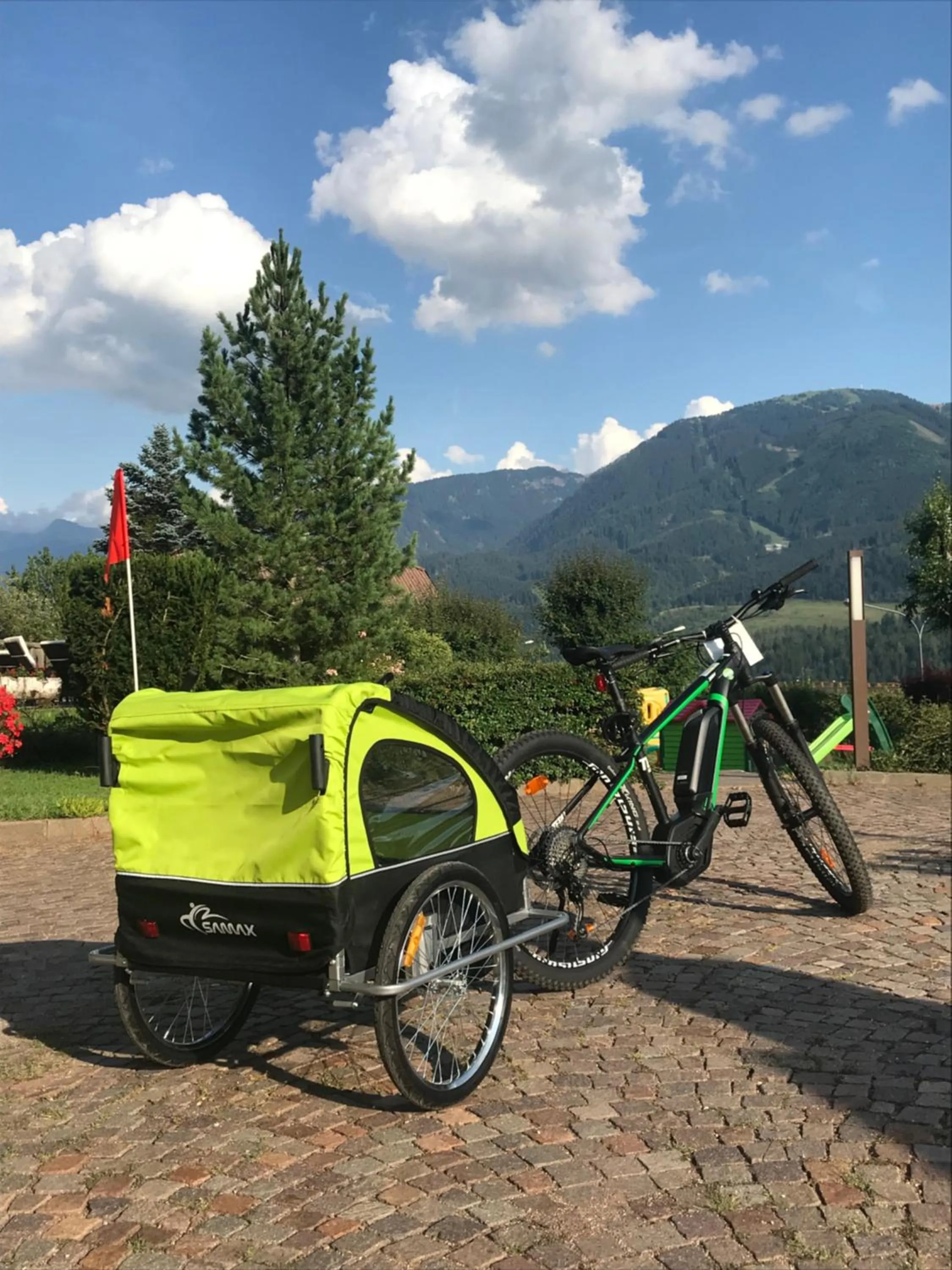 Cycling in Park Hotel Bellacosta