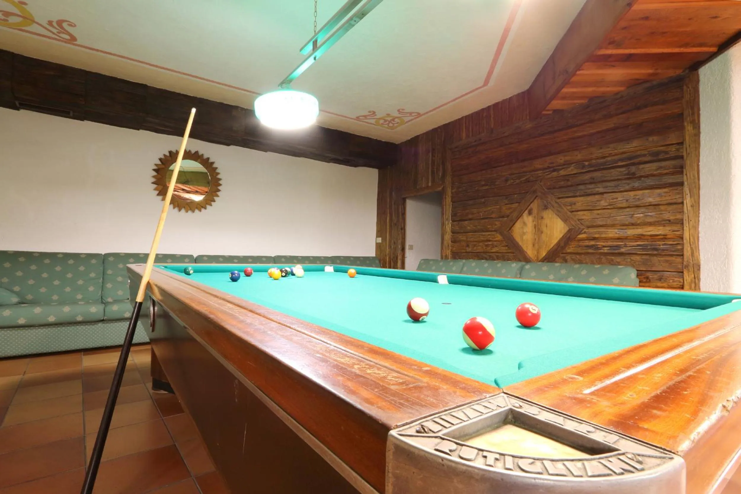 Billiard in Park Hotel Bellacosta