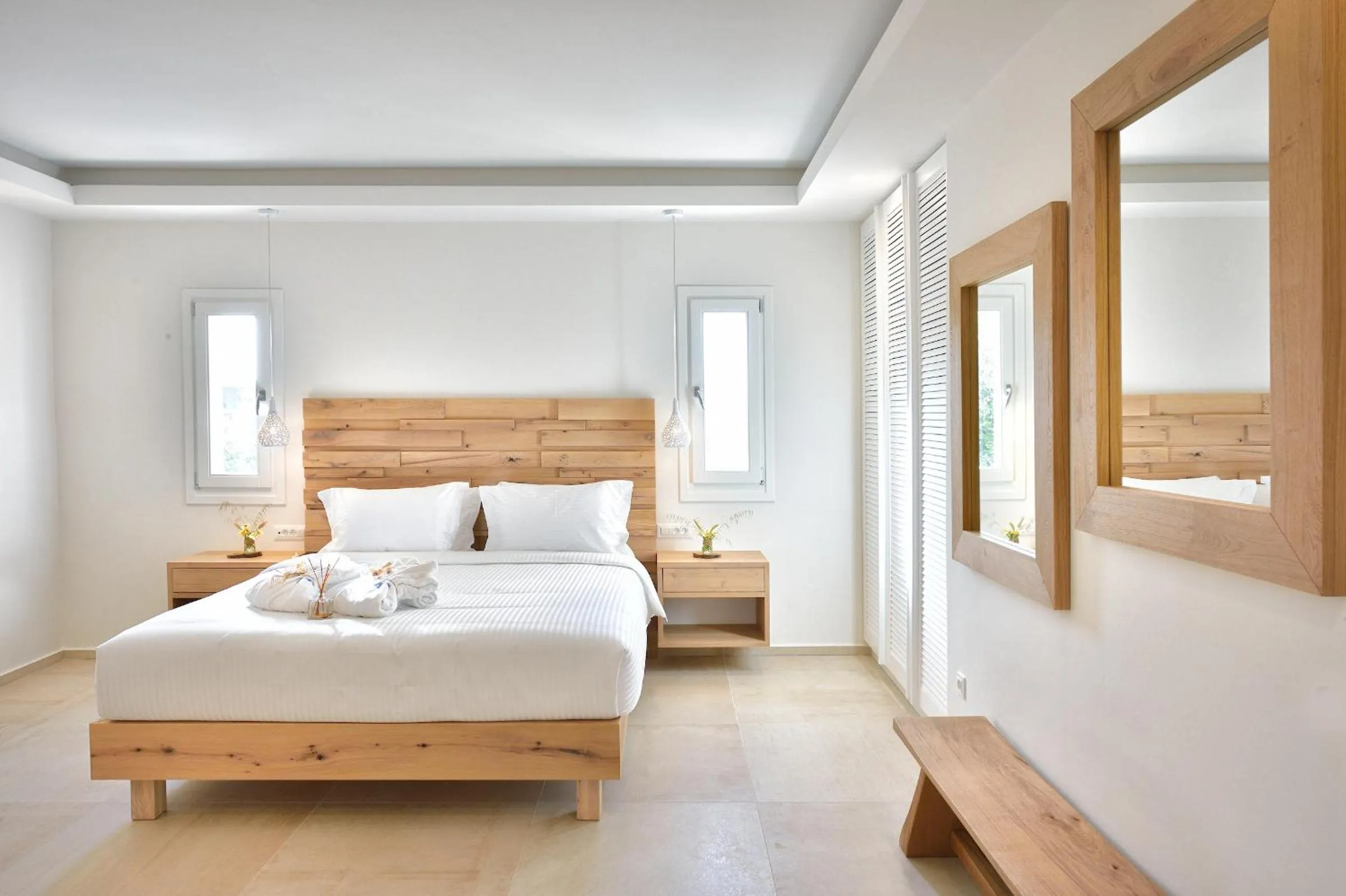 Property building, Bed in Jenny's Summer Houses