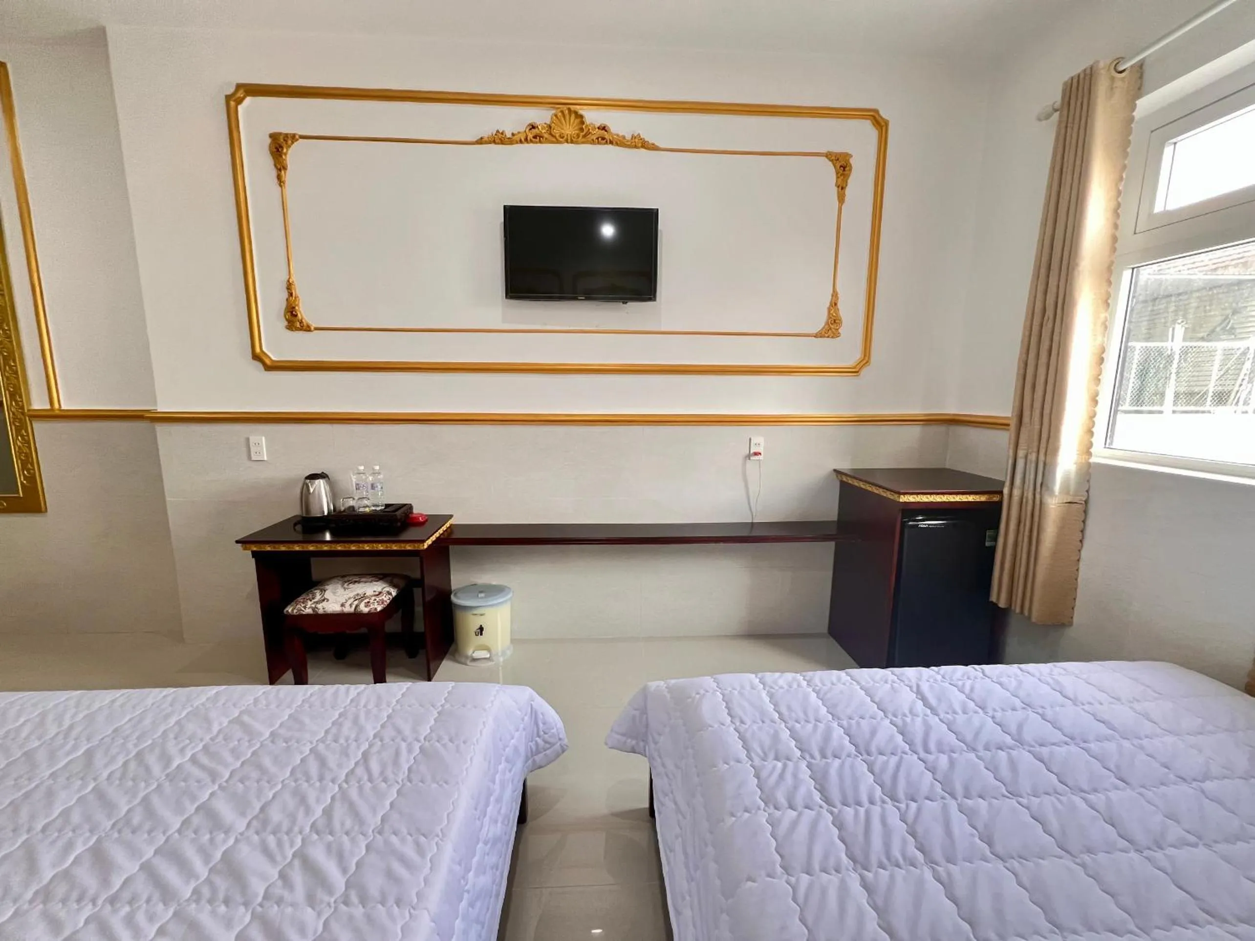 Bed in King Hotel Quang Ngai