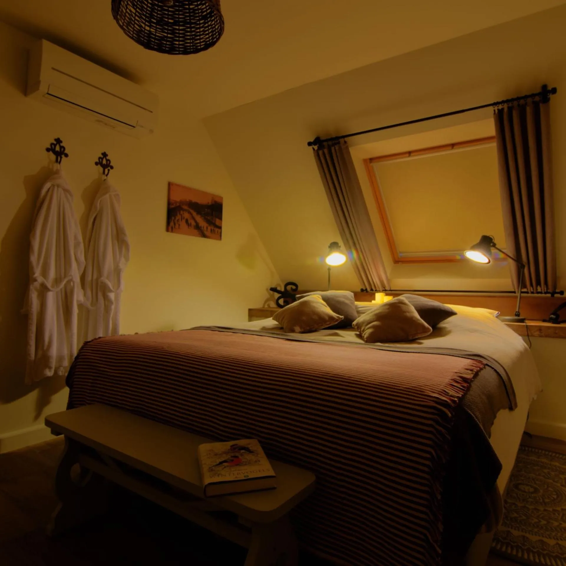 Bedroom, Bed in B&B Eikenlaan 12