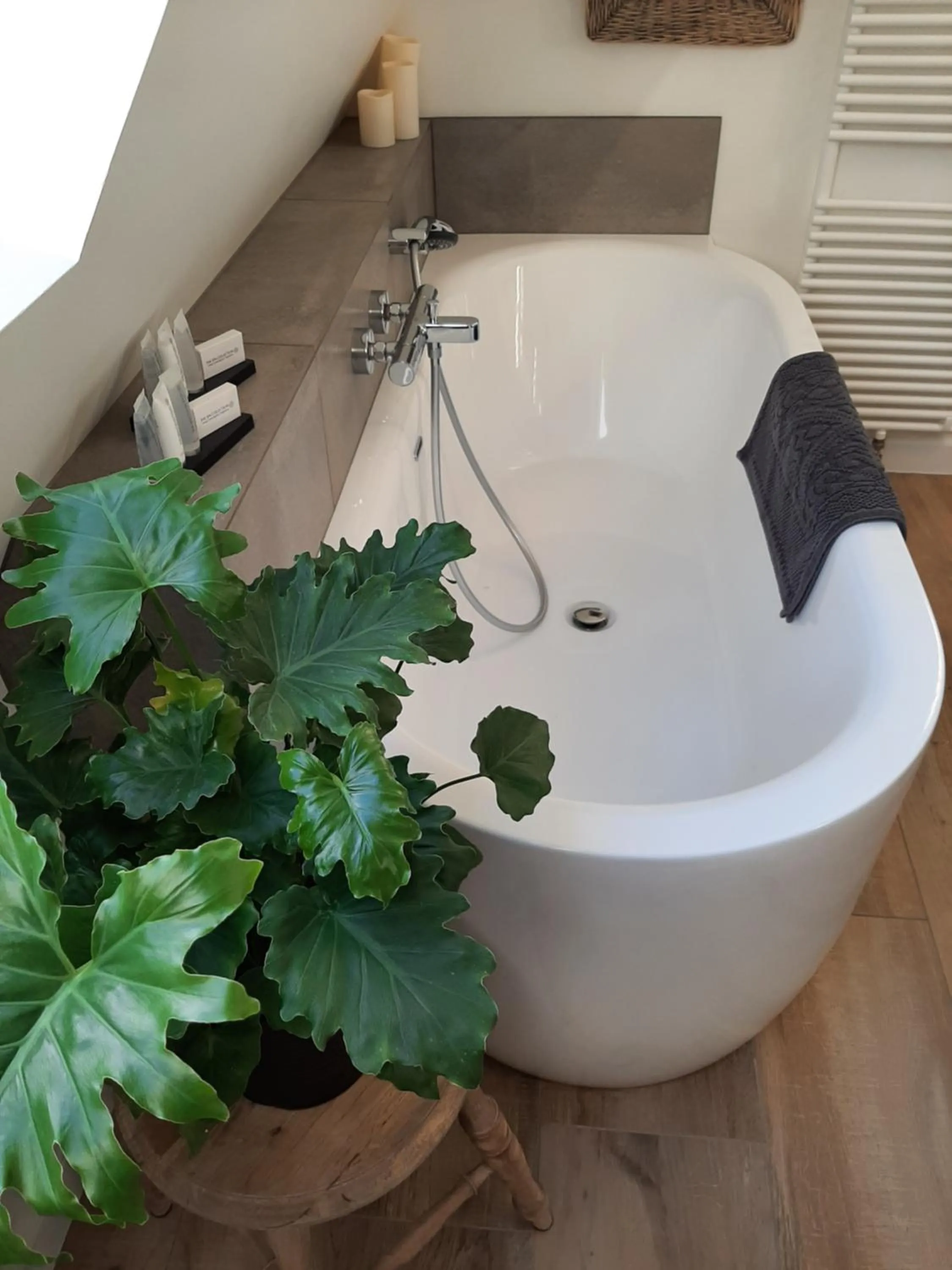 Bathroom in B&B Eikenlaan 12