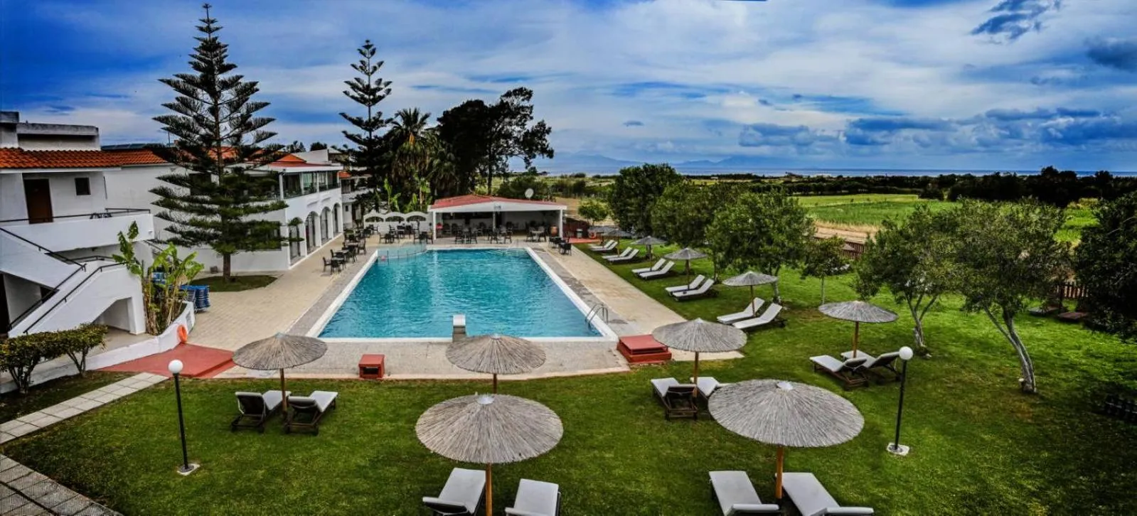 Vallian Village Hotel