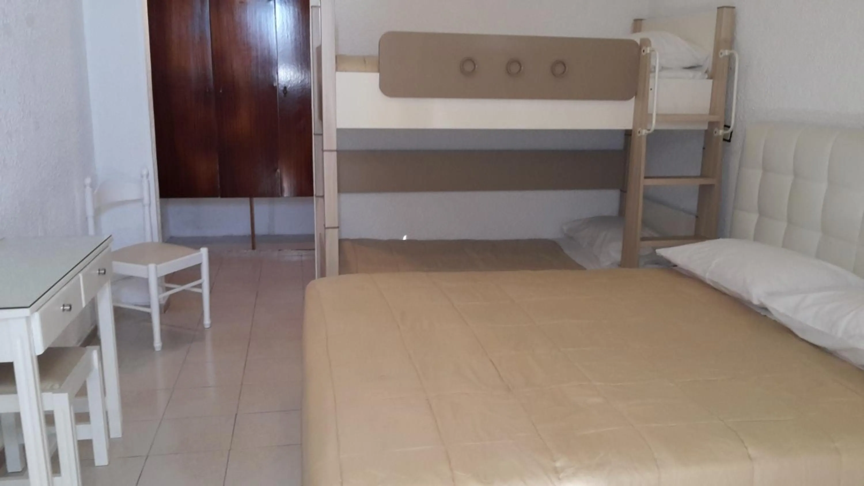 Vallian Village Hotel