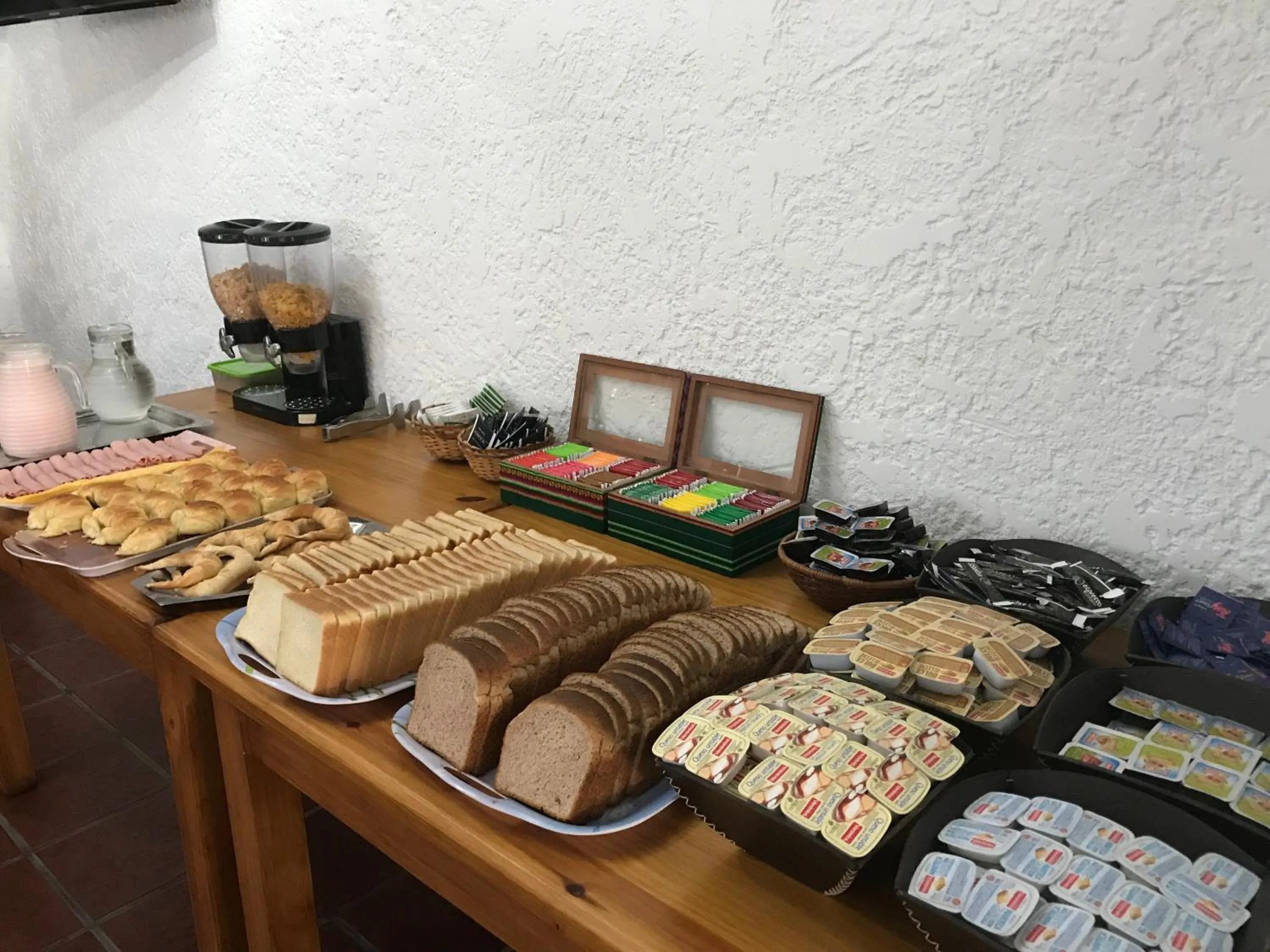 Breakfast in Hotel Colonial