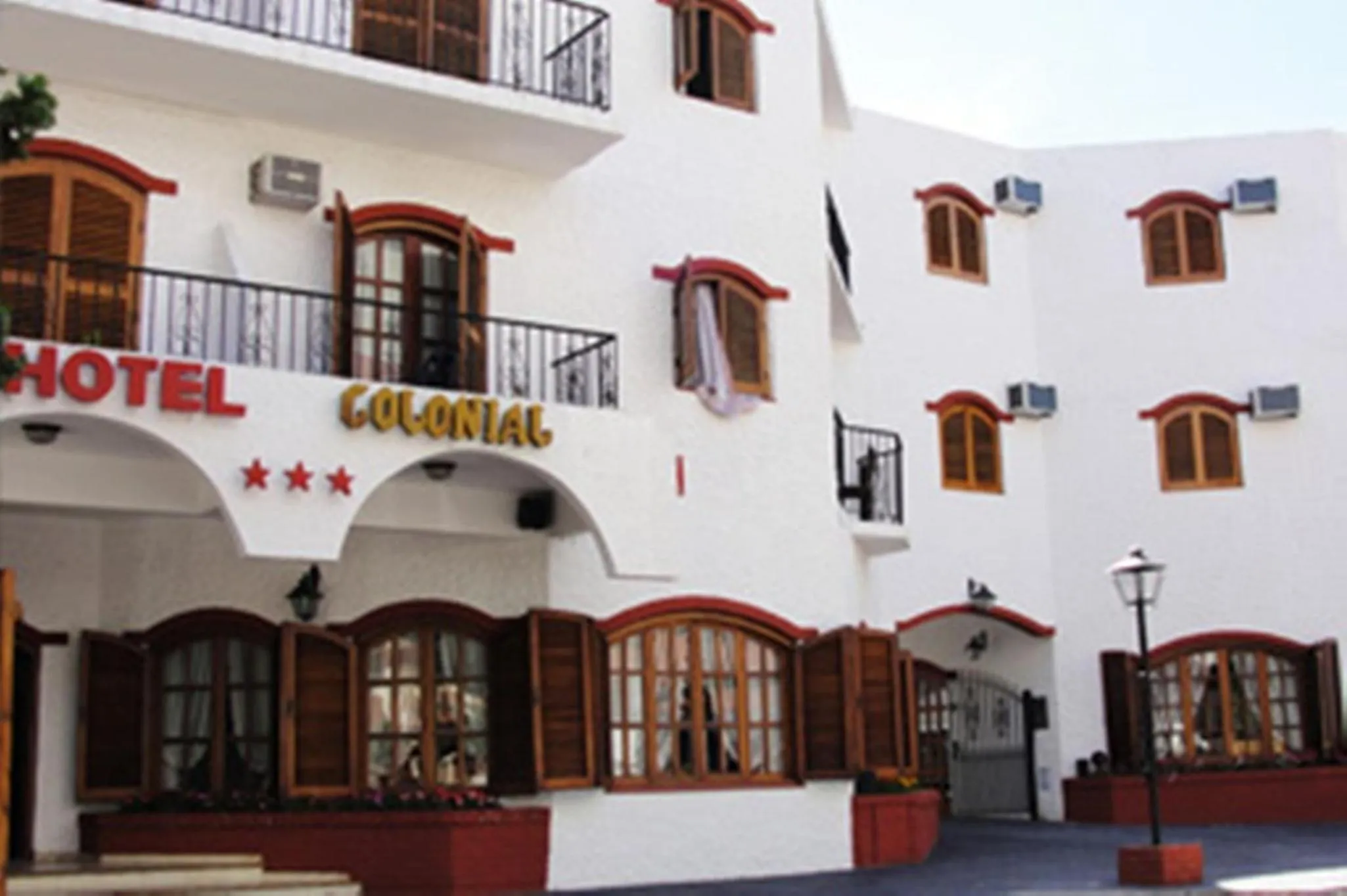 Property building in Hotel Colonial