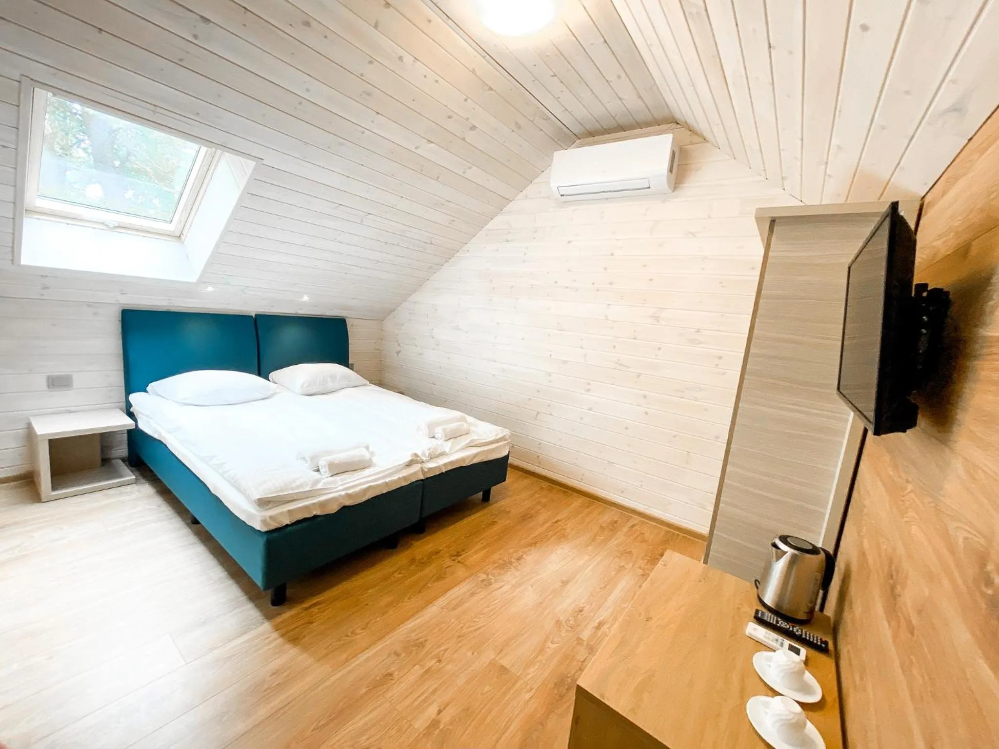 Photo of the whole room, Bed in Hotel Palanga Camping